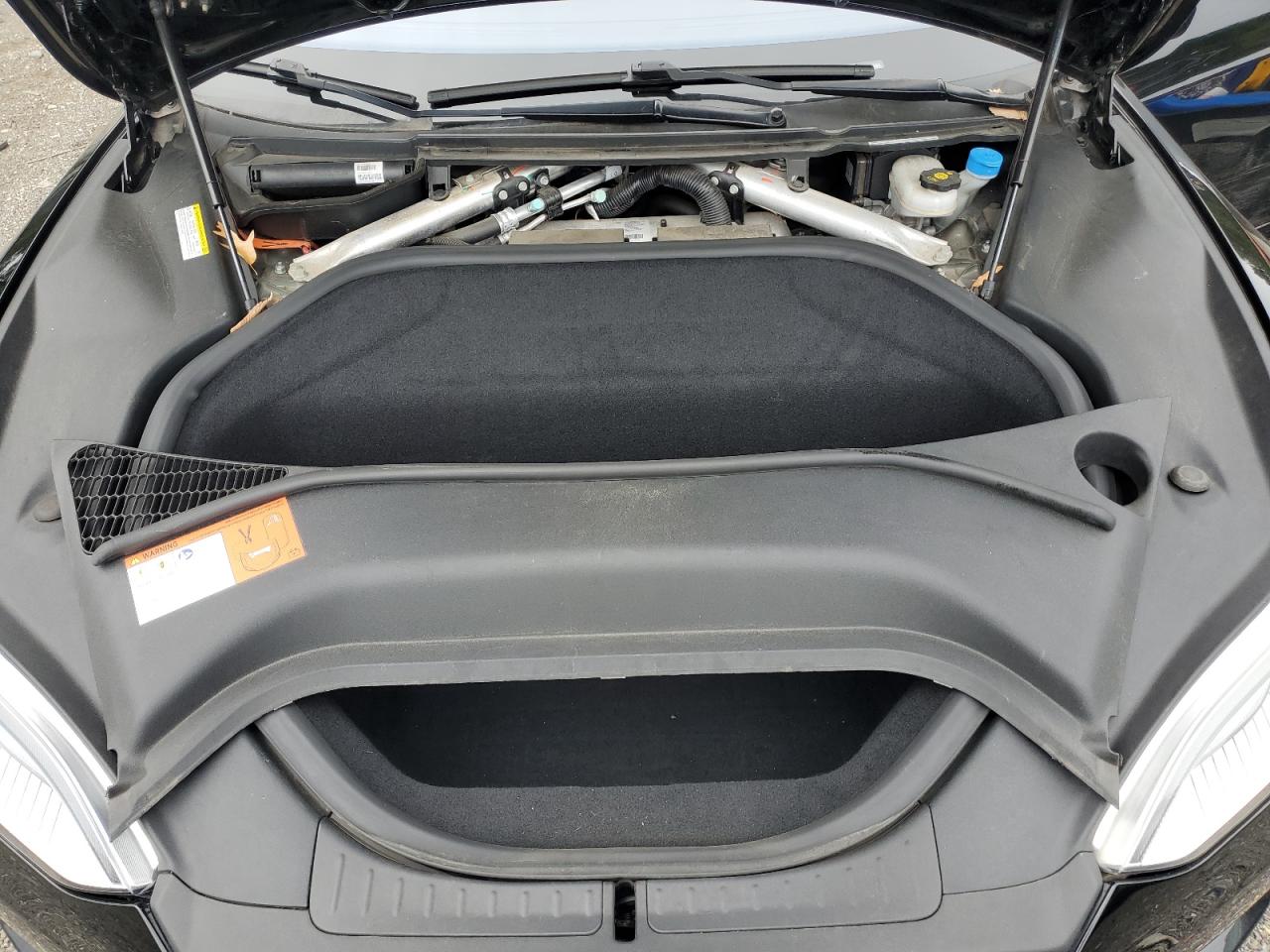 2015 Tesla Model S 85D VIN: 5YJSA1H28FFP73343 Lot: 84586235