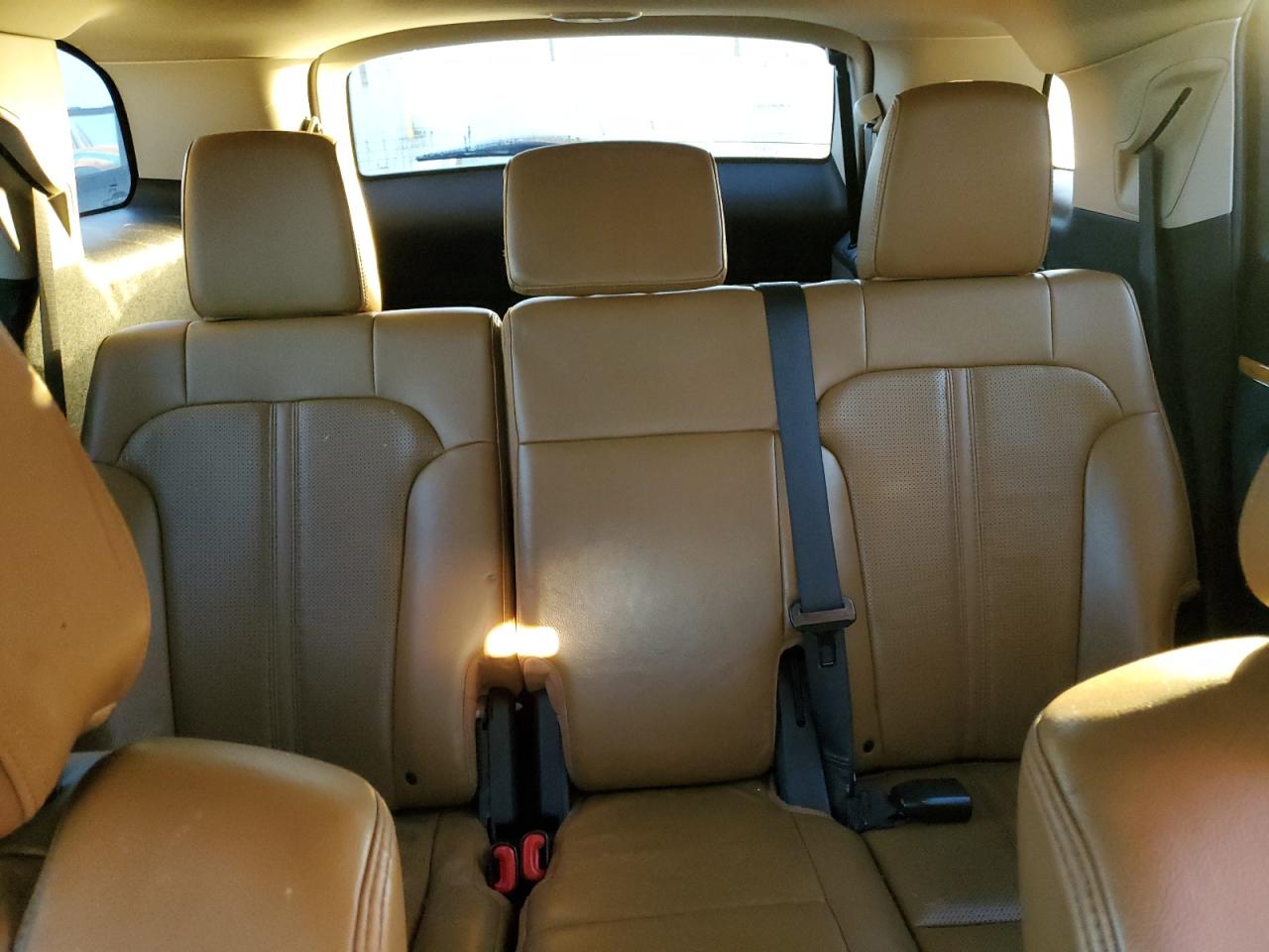 2010 Lincoln Mkt VIN: 2LMHJ5AR8ABJ08988 Lot: 81837415