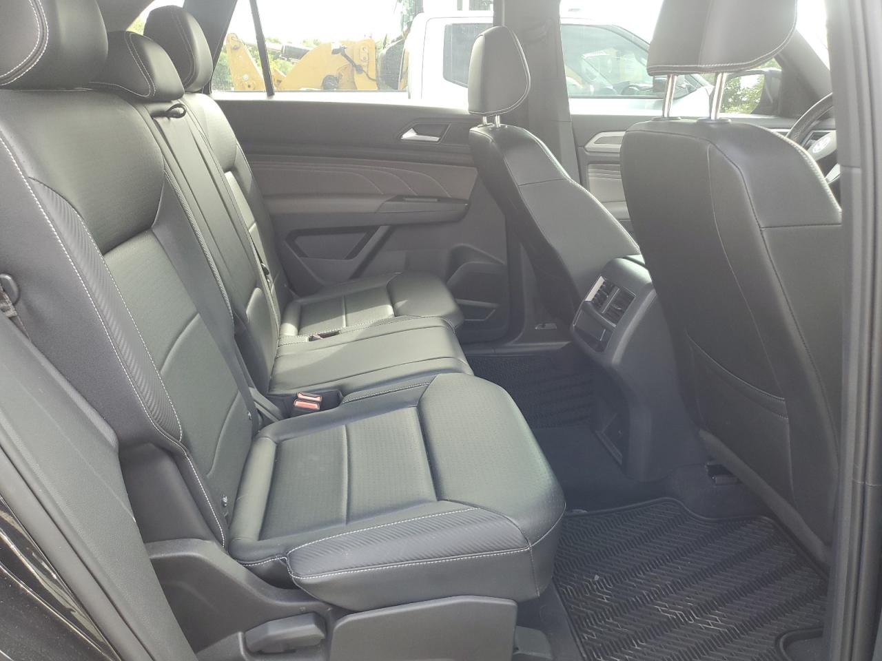 2023 Volkswagen Atlas Cross Sport Se VIN: 1V2DC2CAXPC207513 Lot: 80368025