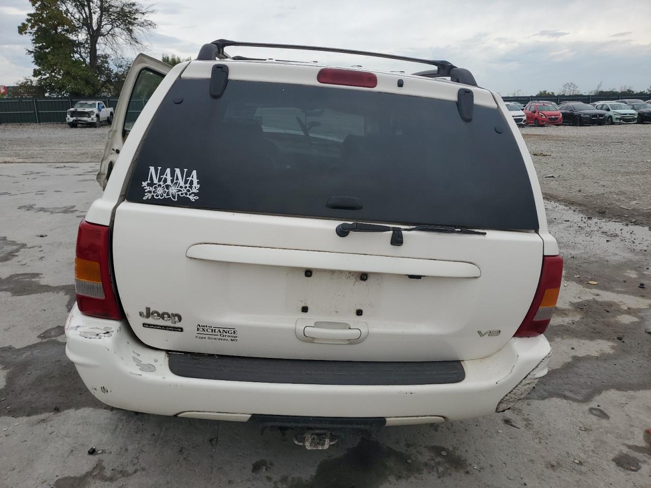 2000 Jeep Grand Cherokee Limited VIN: 1J4GW58N7YC136589 Lot: 81653575