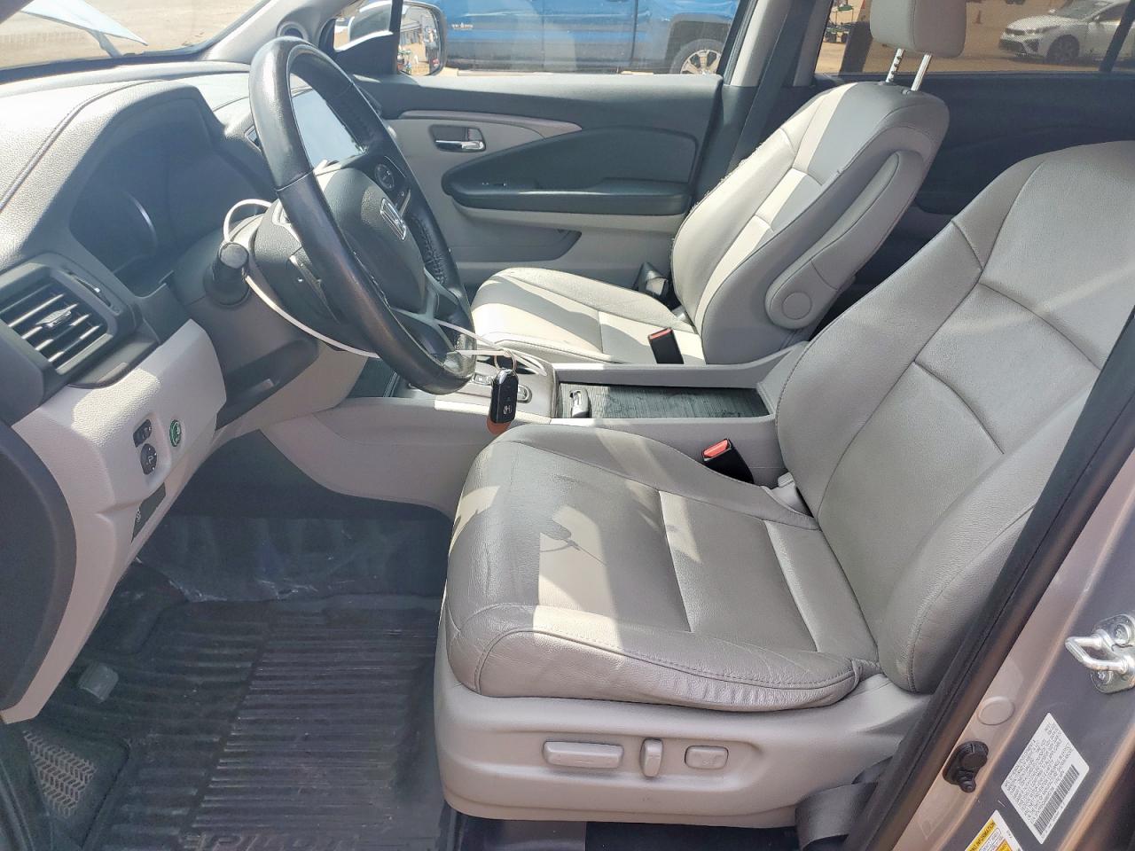 2021 Honda Pilot Se VIN: 5FNYF6H29MB082294 Lot: 71696795