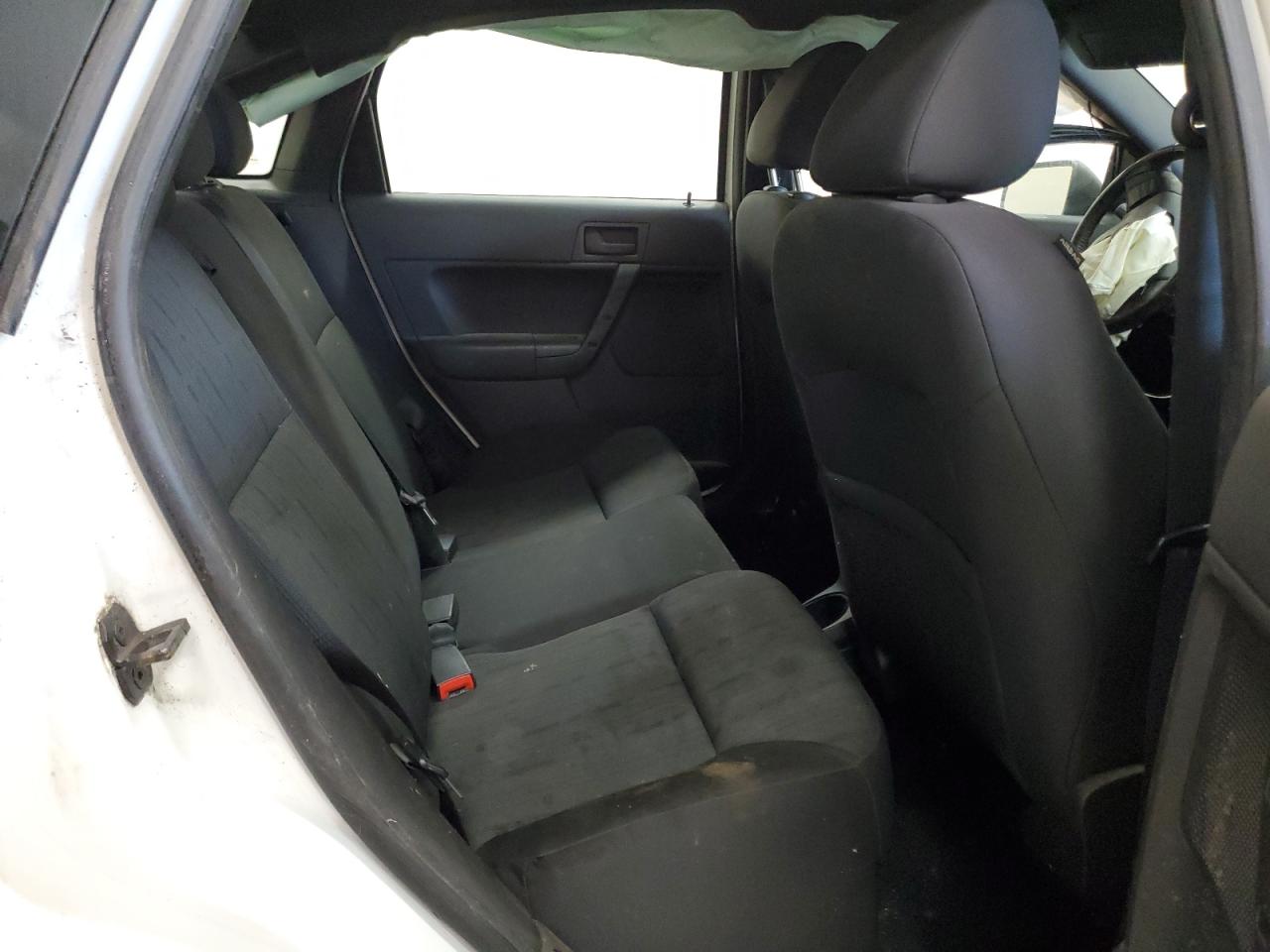 2011 Ford Focus Se VIN: 1FAHP3FN8BW164203 Lot: 80549685