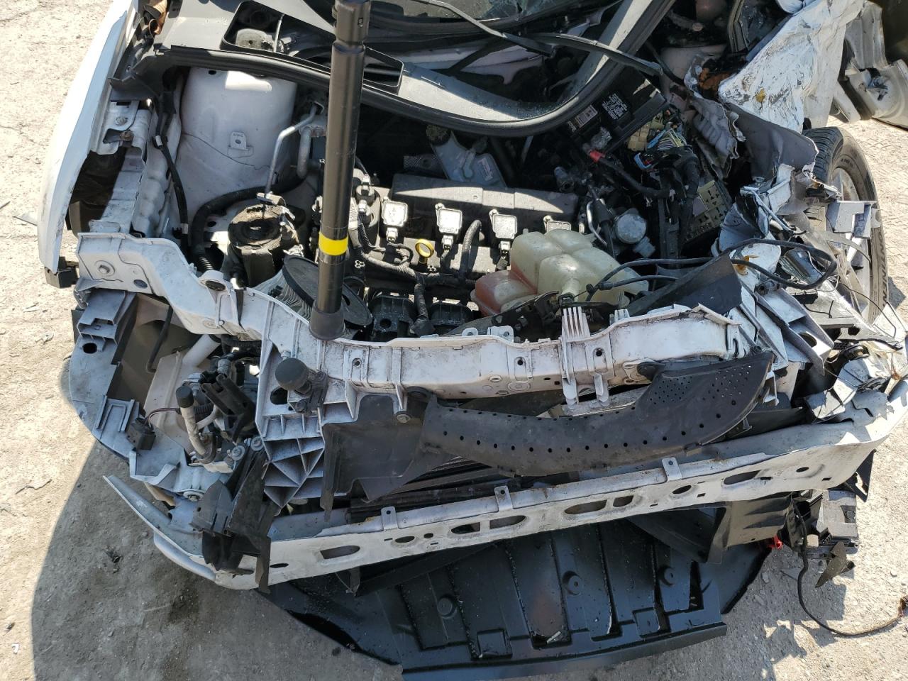 2016 Ford Focus Se VIN: 1FADP3K28GL364761 Lot: 81346315