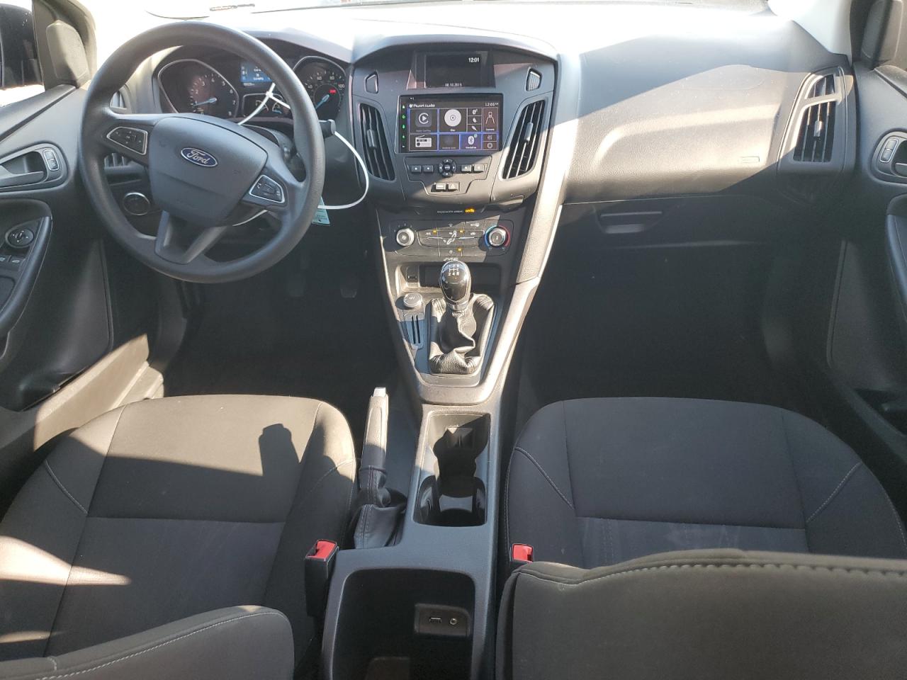 2015 Ford Focus S VIN: 1FADP3E26FL355986 Lot: 84446145