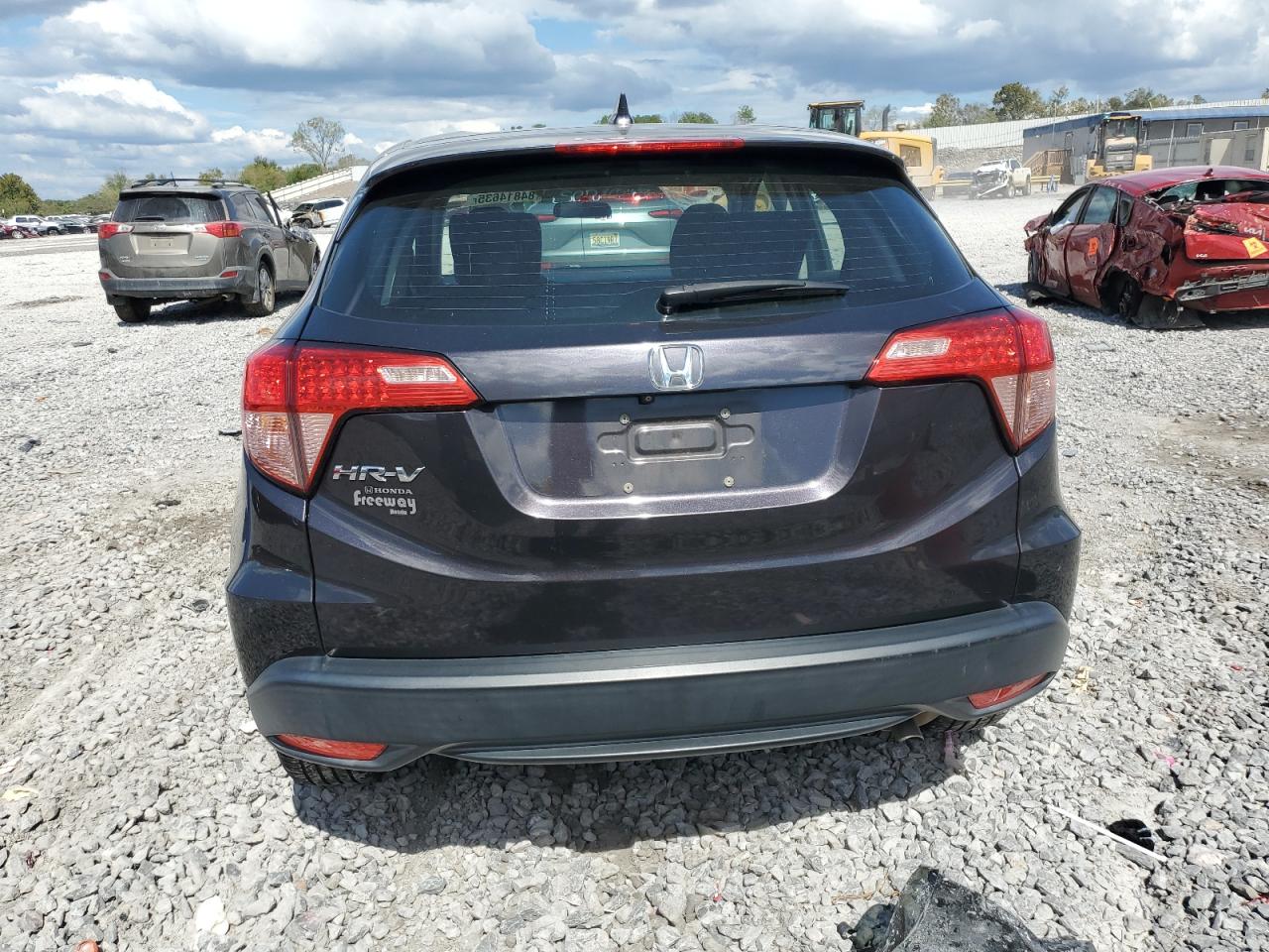 2017 Honda Hr-V Lx VIN: 3CZRU5H31HM714858 Lot: 84814635