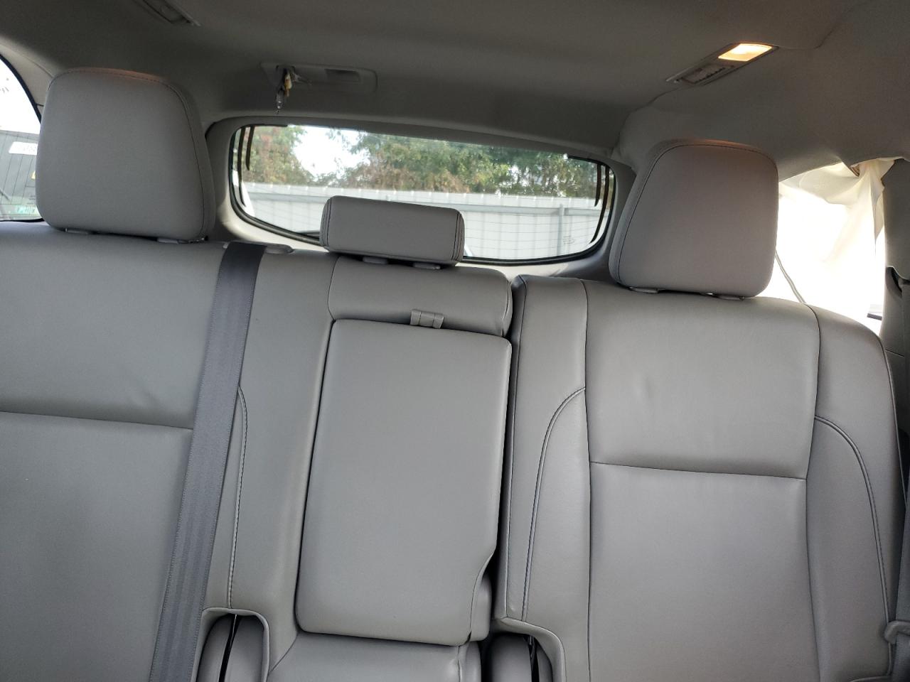 2016 Toyota Highlander Xle VIN: 5TDJKRFHXGS247808 Lot: 80214015