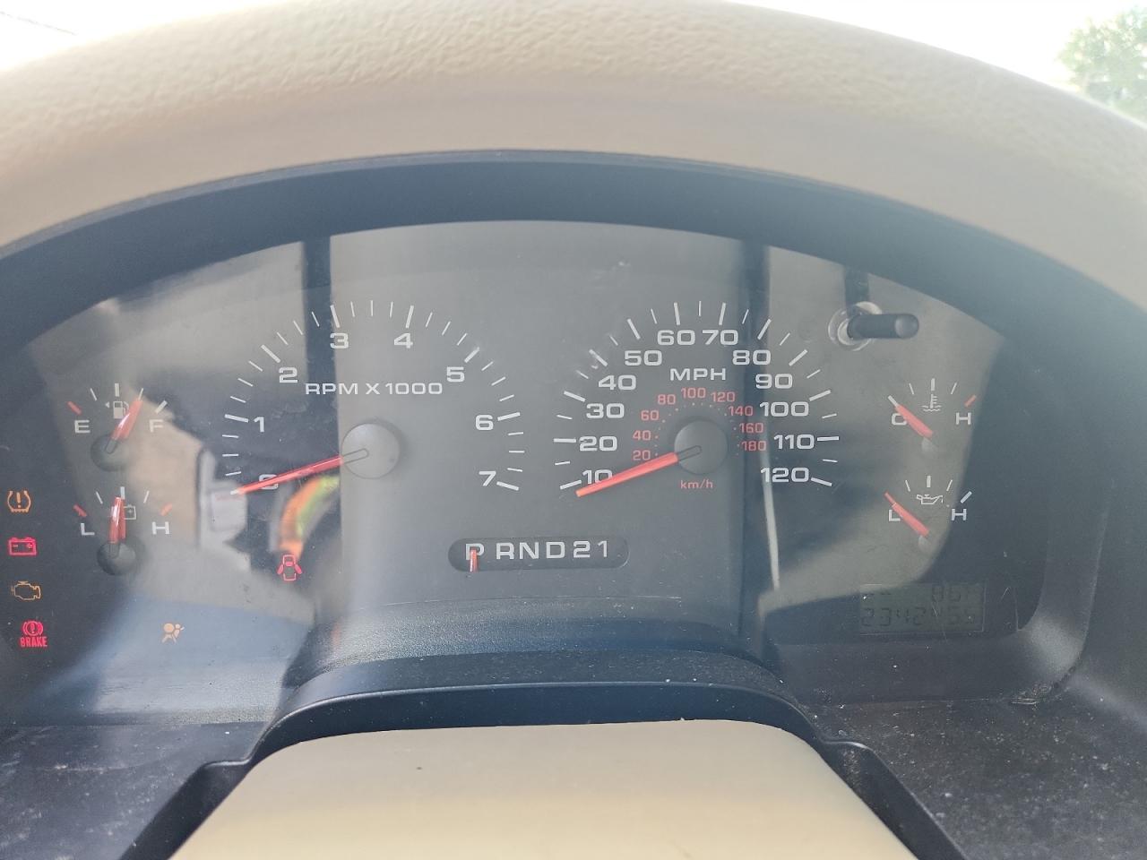 2007 Ford F150 VIN: 1FTRX12W57FA37403 Lot: 84213265