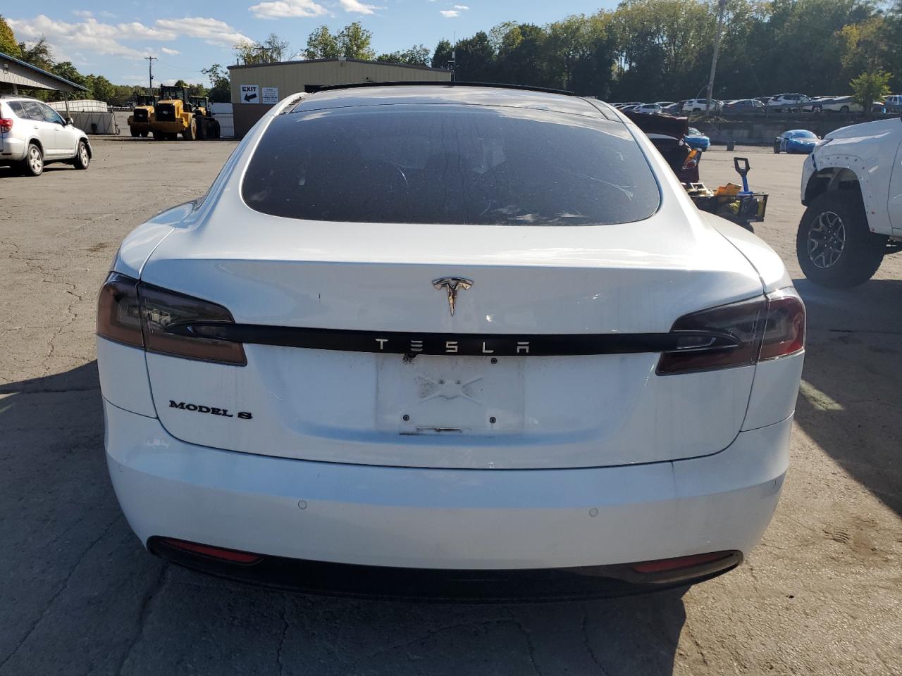 2018 Tesla Model S VIN: 5YJSA1E28JF256900 Lot: 81492995