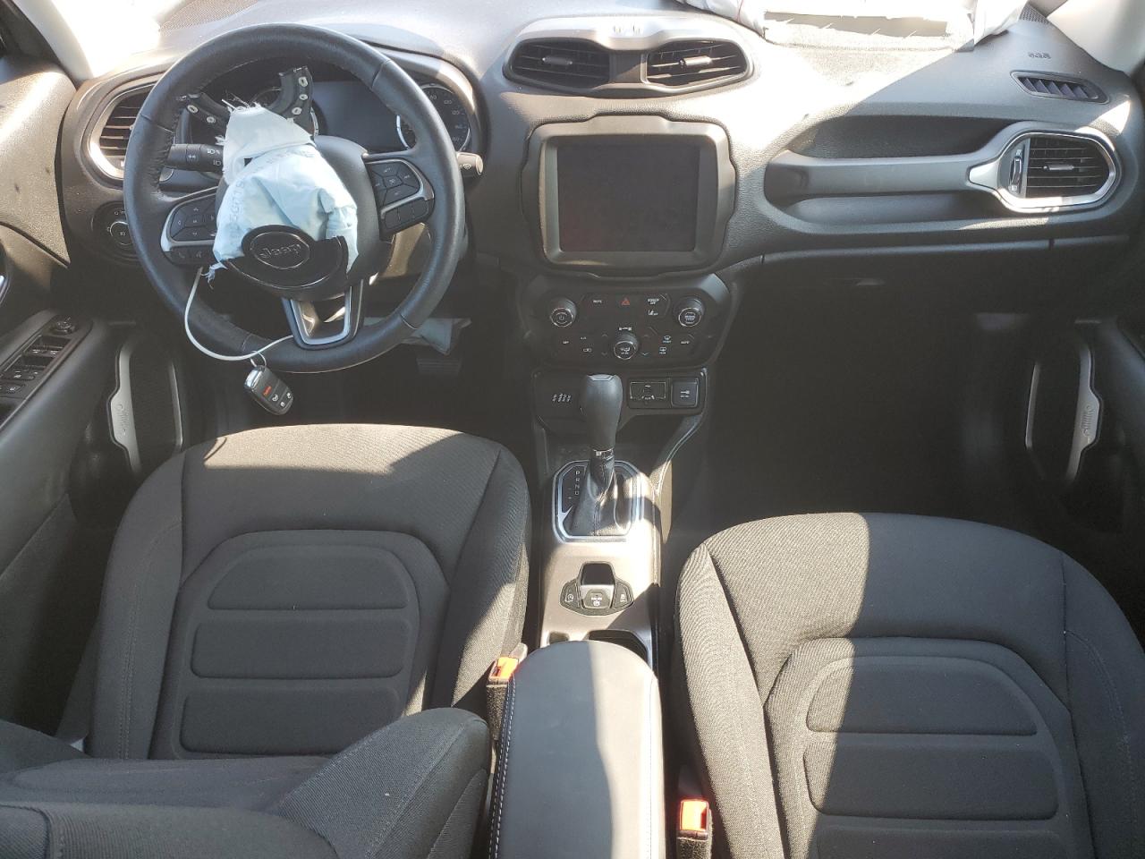 2022 Jeep Renegade Latitude VIN: ZACNJDB14NPN46556 Lot: 80526315