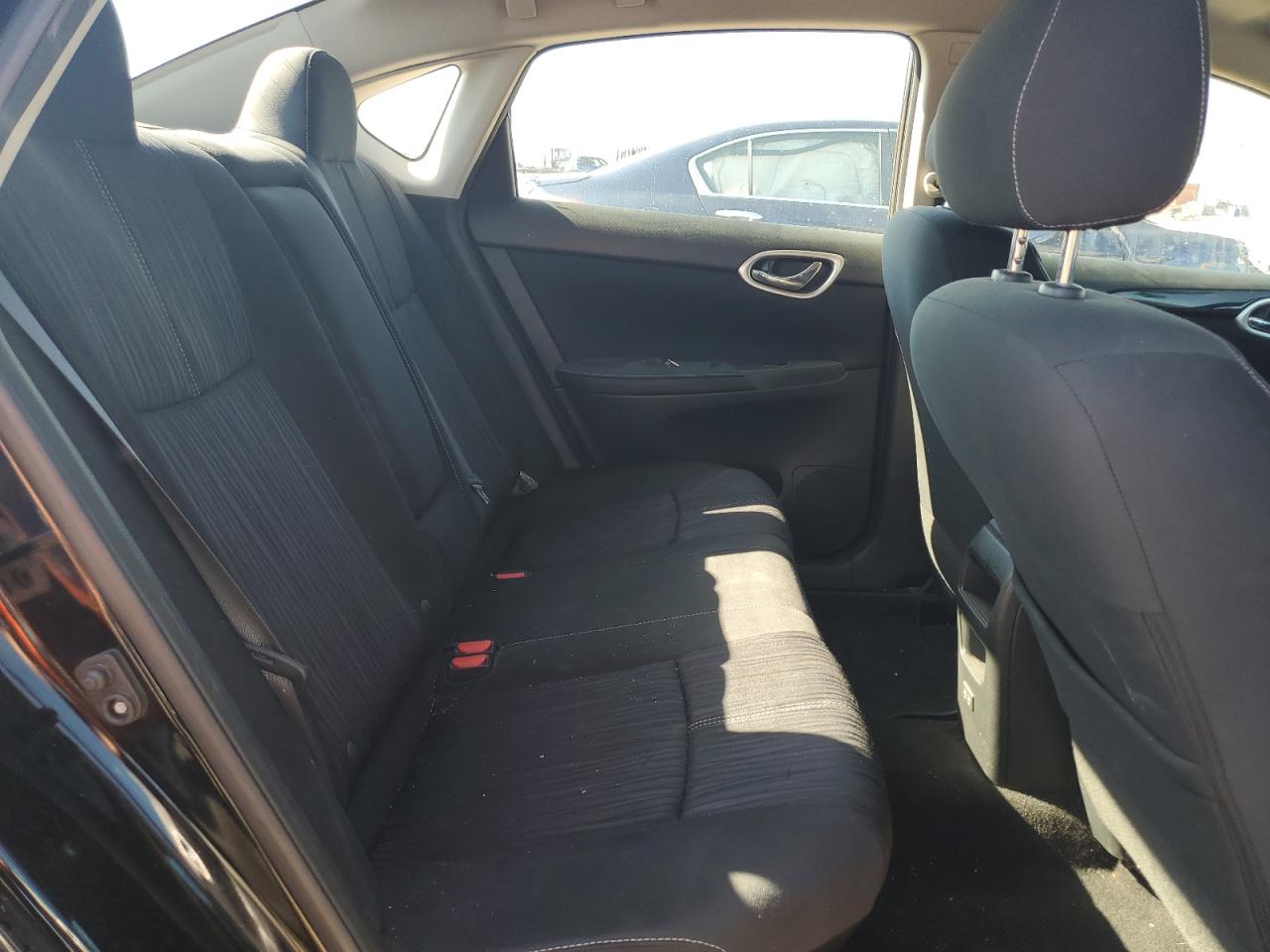 2018 Nissan Sentra S VIN: 3N1AB7AP9JL624082 Lot: 80701325