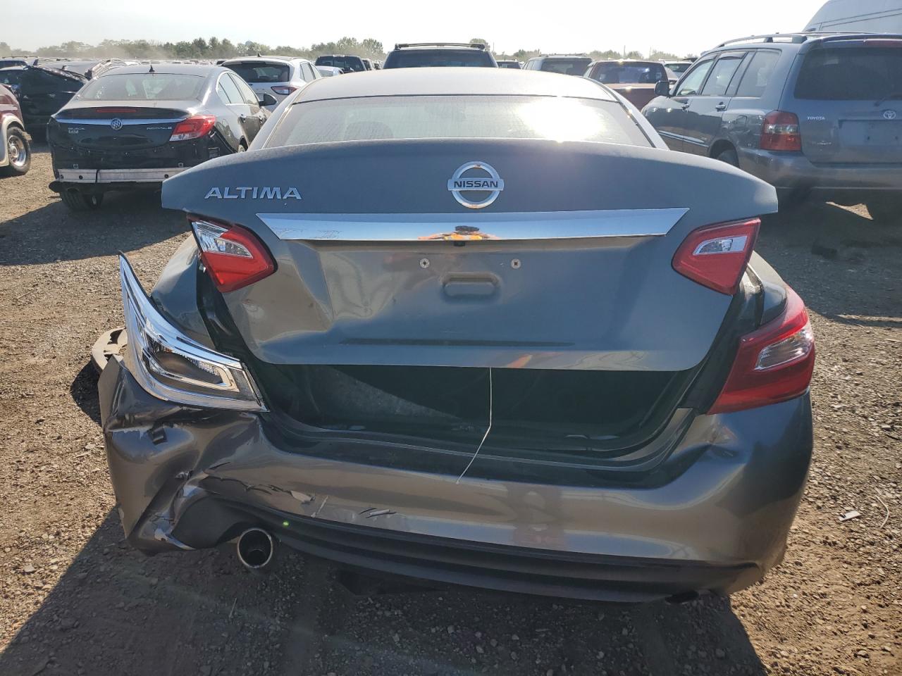 2017 Nissan Altima 2.5 VIN: 1N4AL3AP4HC161217 Lot: 71473725