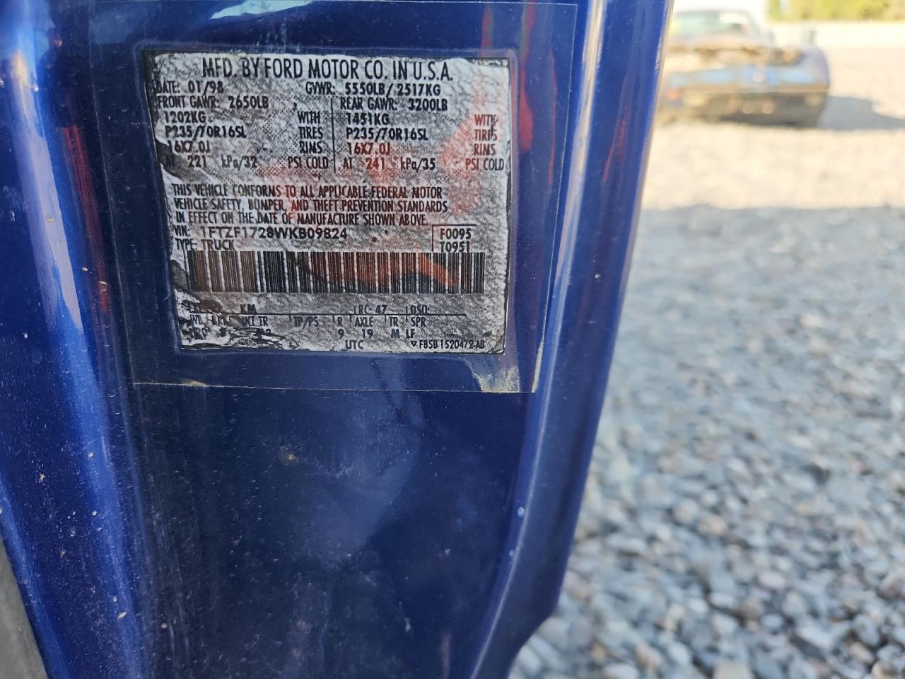 1998 Ford F150 VIN: 1FTZF1728WKB09824 Lot: 84920615