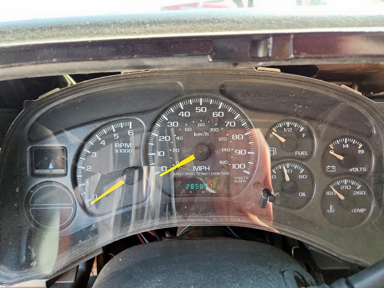 2000 Chevrolet Silverado C1500 VIN: 1GCEC14V9YZ357466 Lot: 71631525