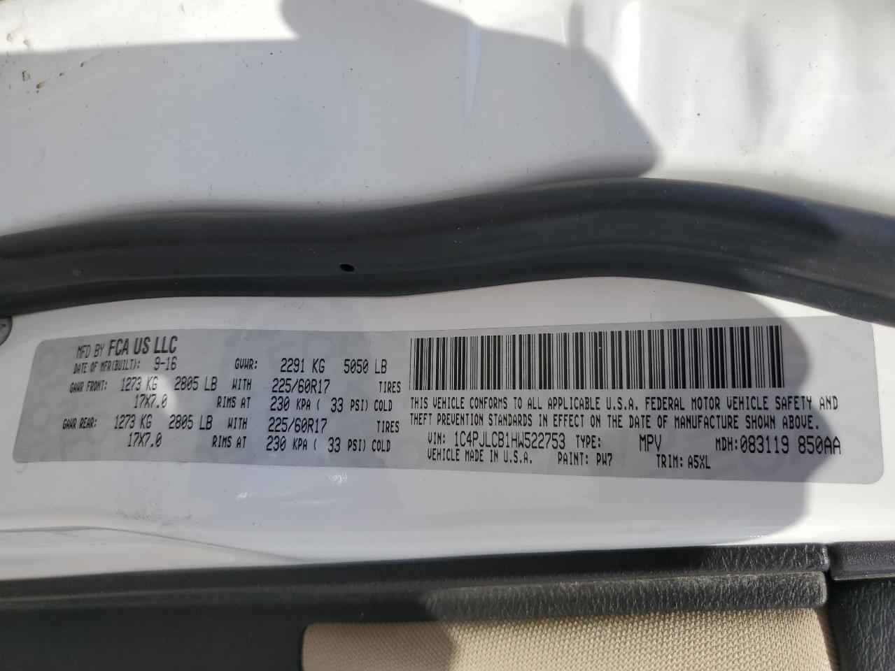 2017 Jeep Cherokee Latitude VIN: 1C4PJLCB1HW522753 Lot: 81566545