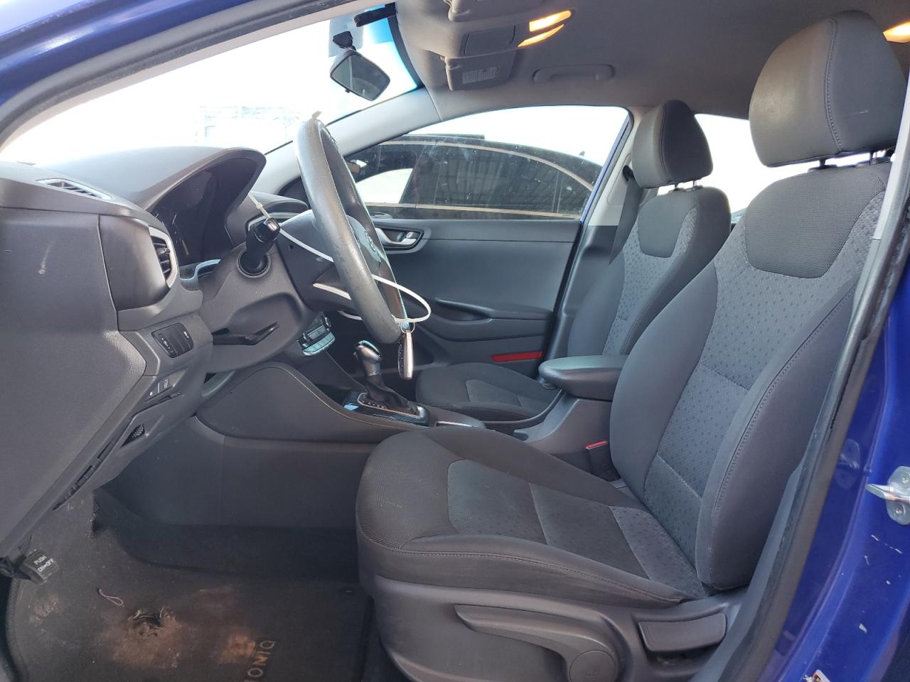 2019 Hyundai Ioniq Blue VIN: KMHC65LC0KU179906 Lot: 81335875