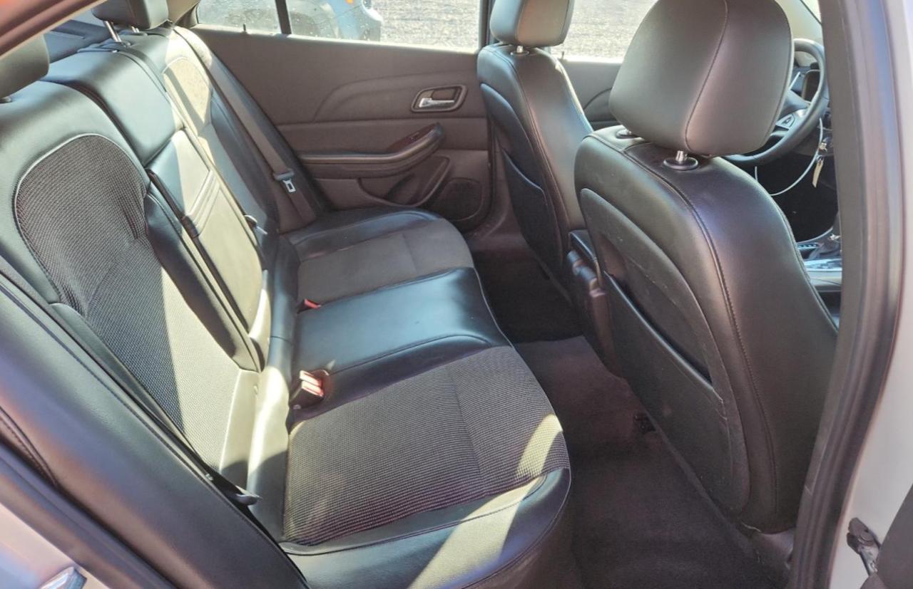 2013 Chevrolet Malibu 1Lt VIN: 1G11D5RR0DF110940 Lot: 82145665