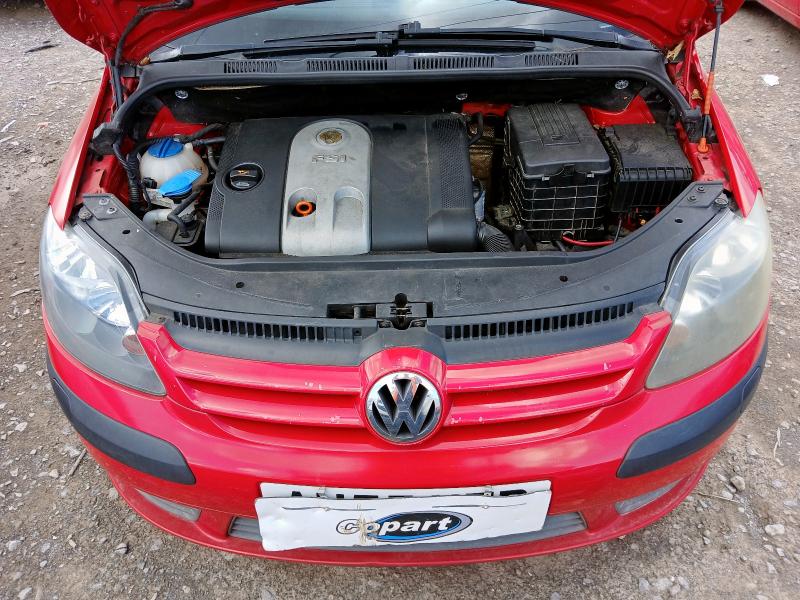 2005 VOLKSWAGEN GOLF PLUS SE AUTO 