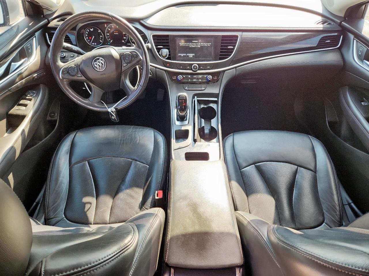 2018 Buick Lacrosse Essence VIN: 1G4ZP5SZXJU133060 Lot: 81630885