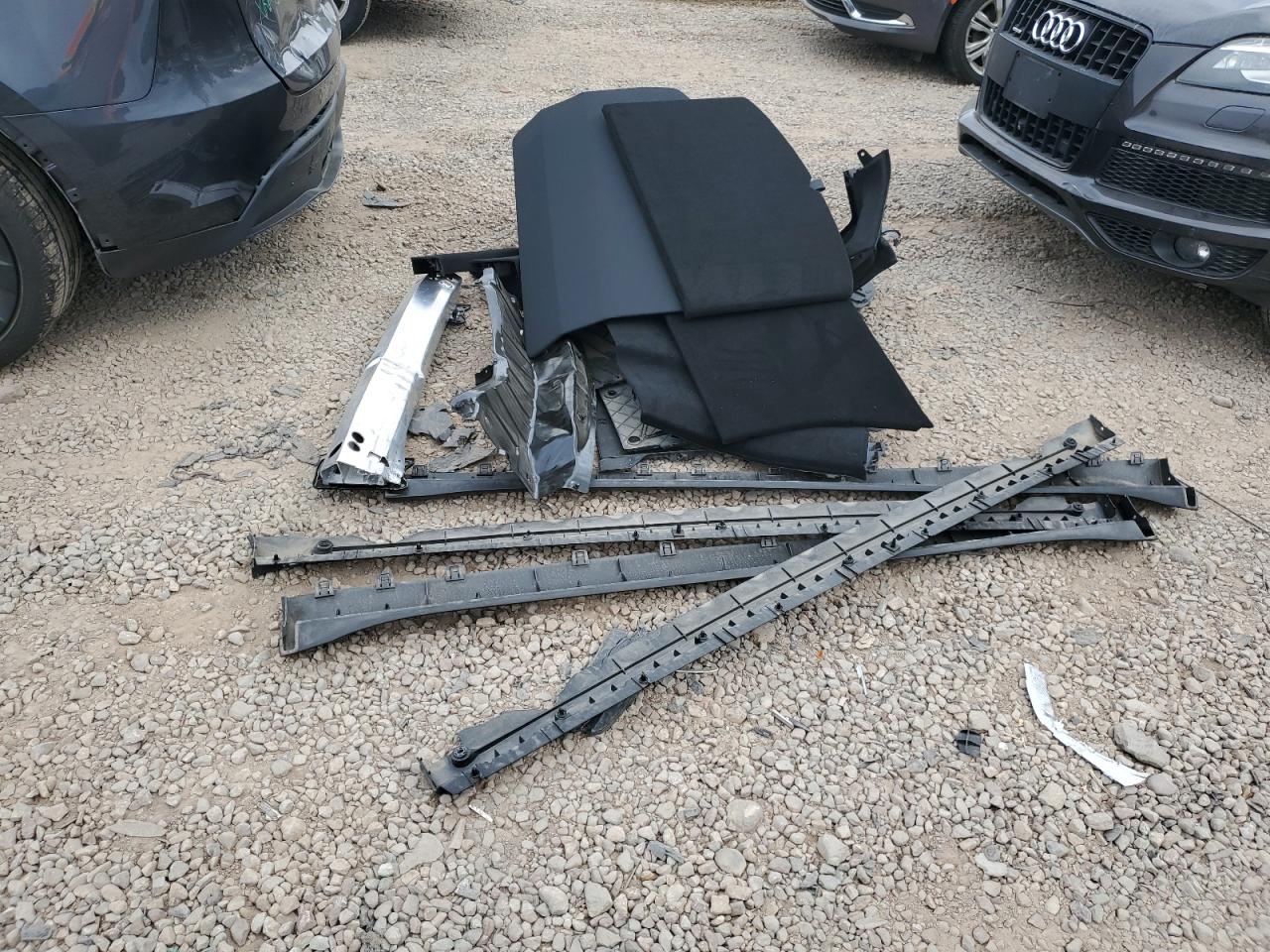 2025 Tesla Model Y VIN: 7SAYGDEE8SA367632 Lot: 81498425