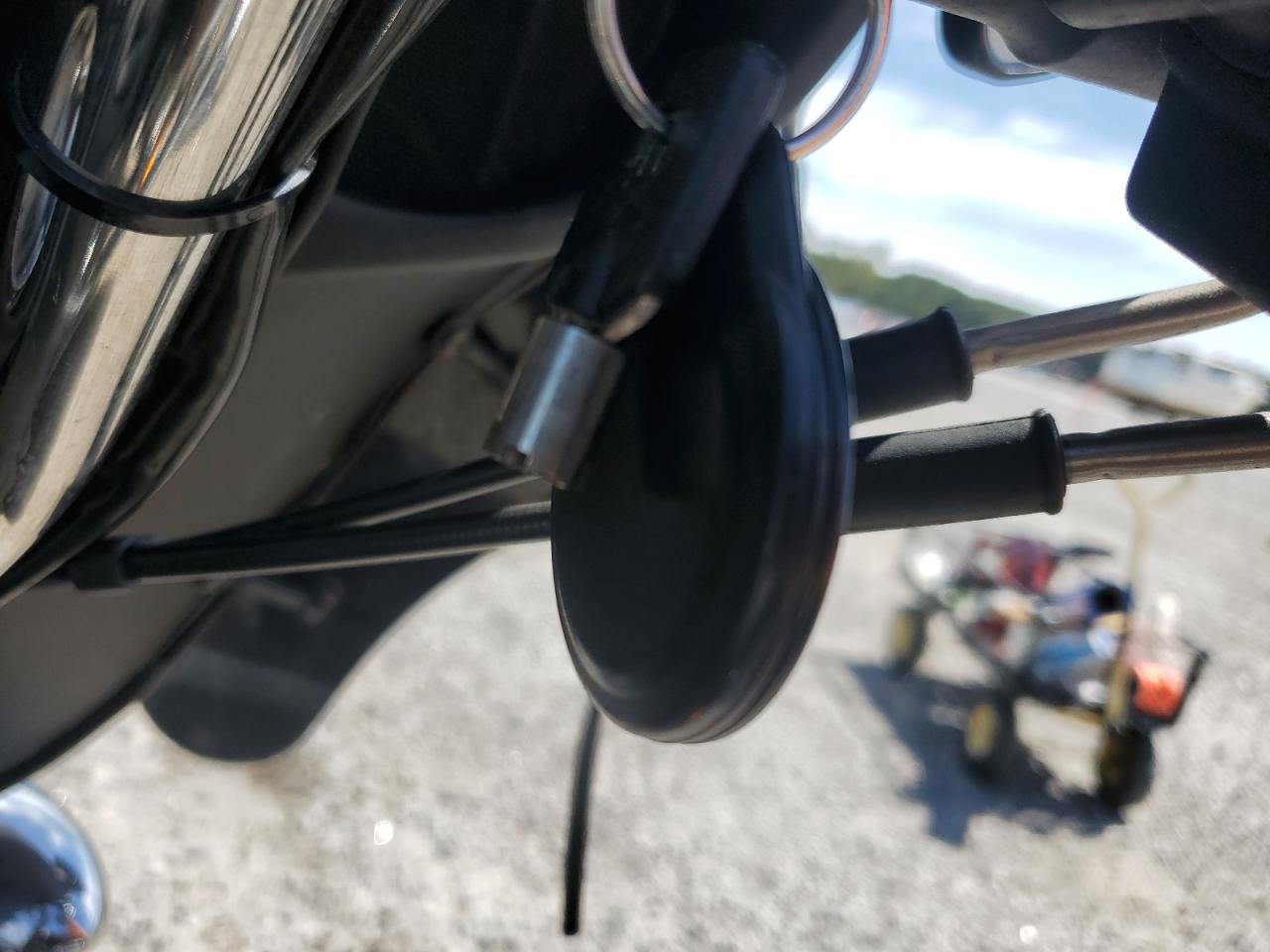 2006 Harley-Davidson Flhxi VIN: 1HD1KBW136Y701411 Lot: 71974375