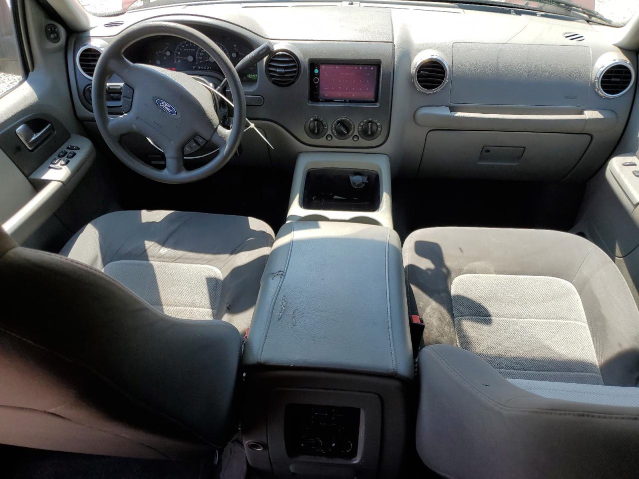 2004 Ford Expedition Xlt VIN: 1FMRU15W64LB54744 Lot: 80657735