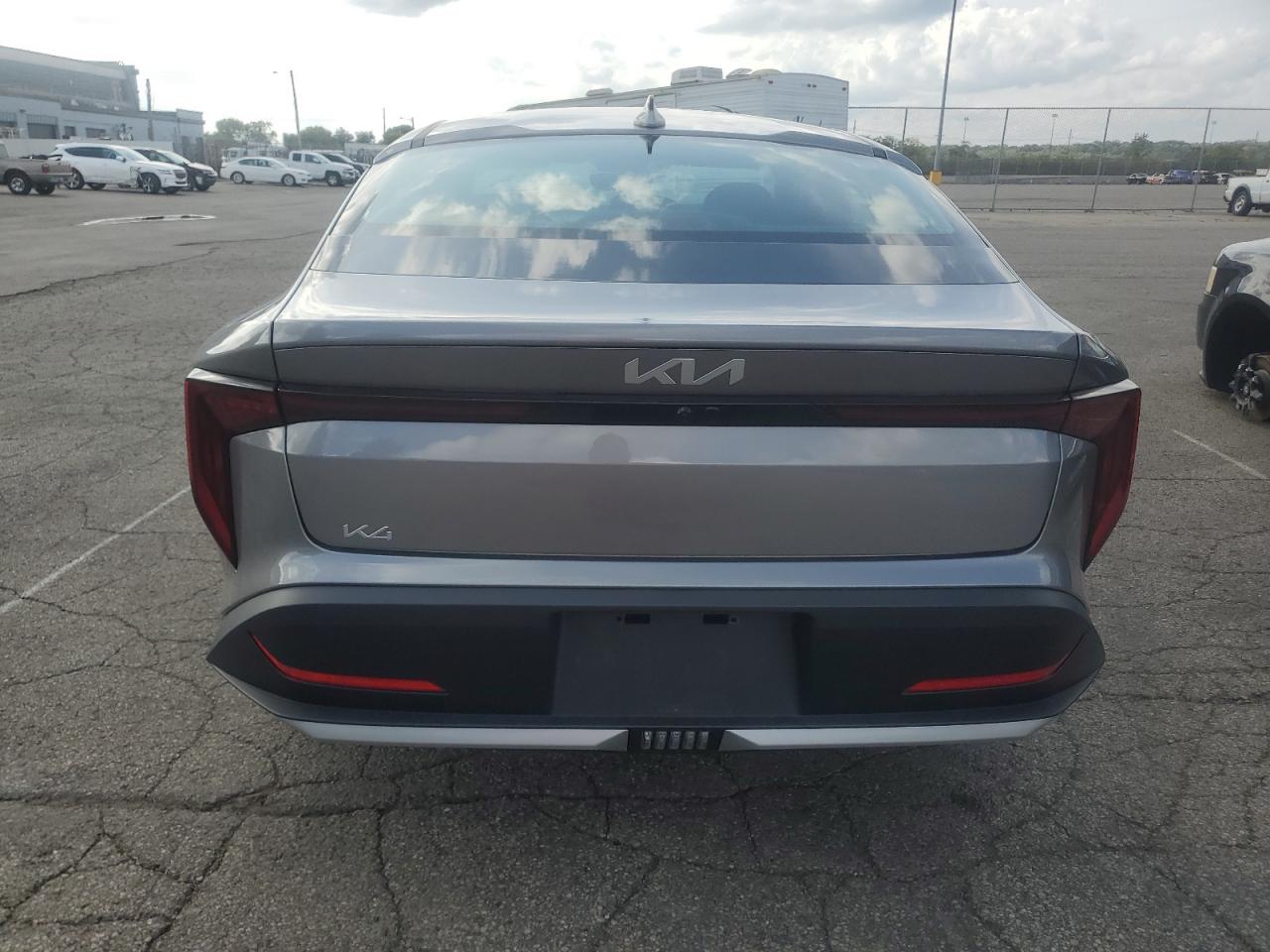 2025 Kia K4 Lx VIN: 3KPFT4DE2SE164164 Lot: 81758255