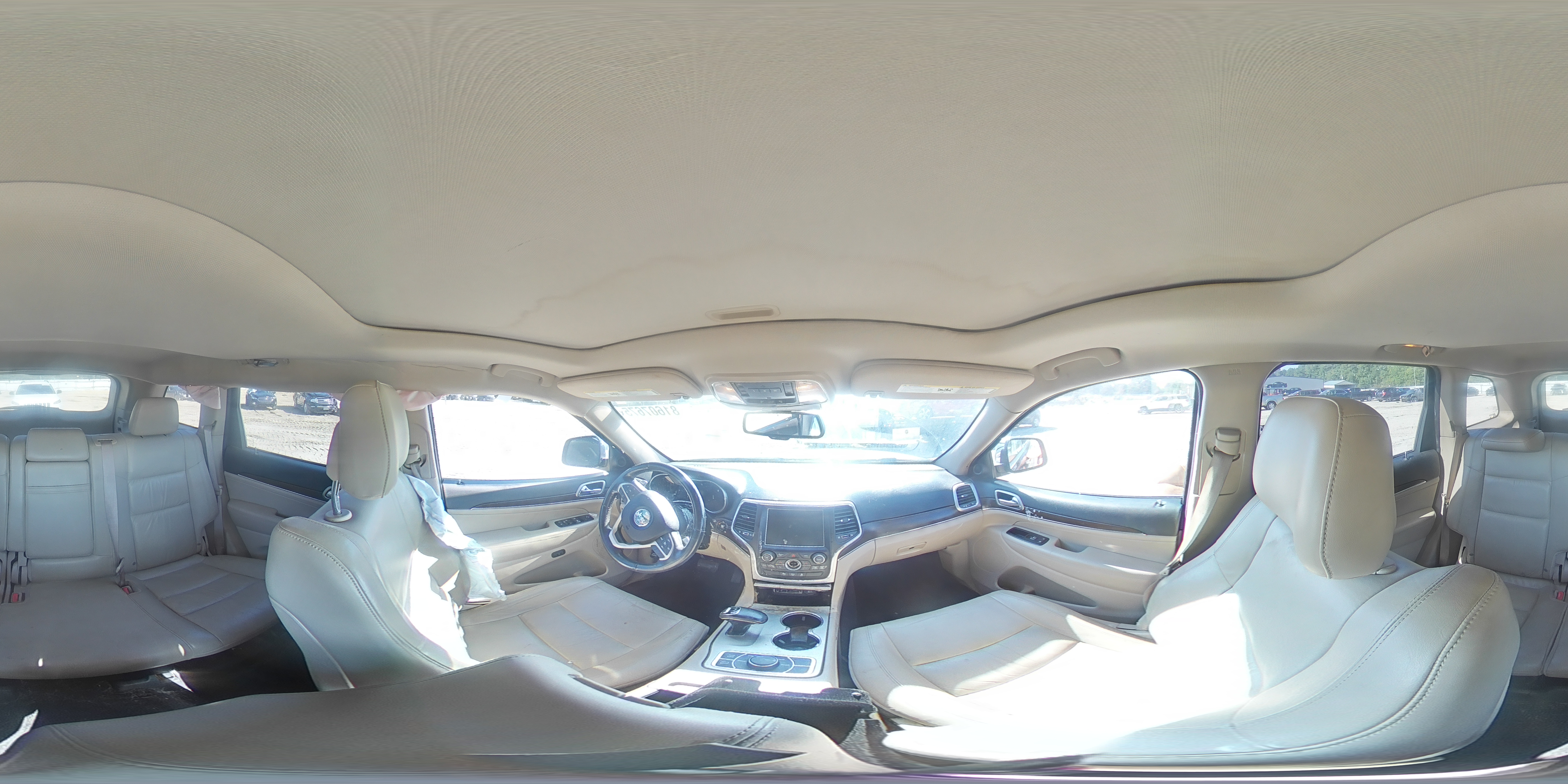 2015 Jeep Grand Cherokee Limited VIN: 1C4RJFBG8FC661042 Lot: 81607675