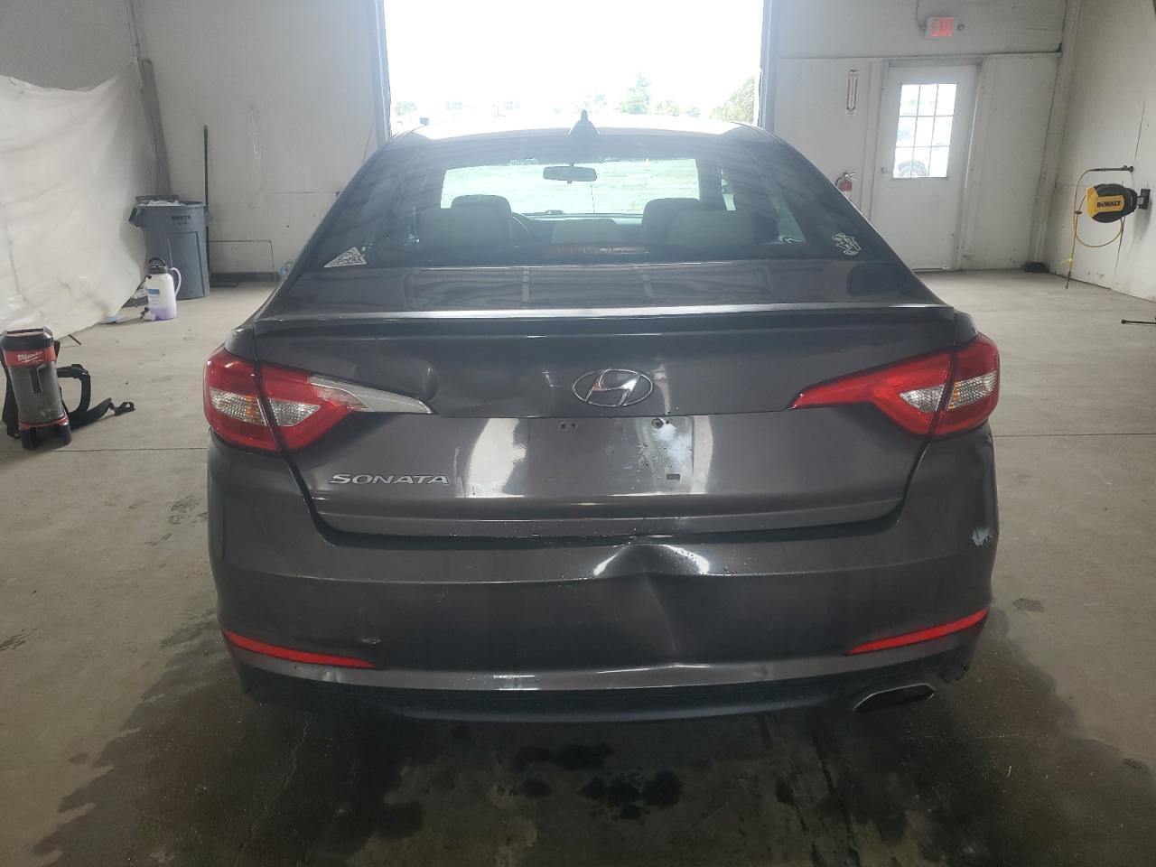 2017 Hyundai Sonata Se VIN: 5NPE24AF7HH492972 Lot: 71213265