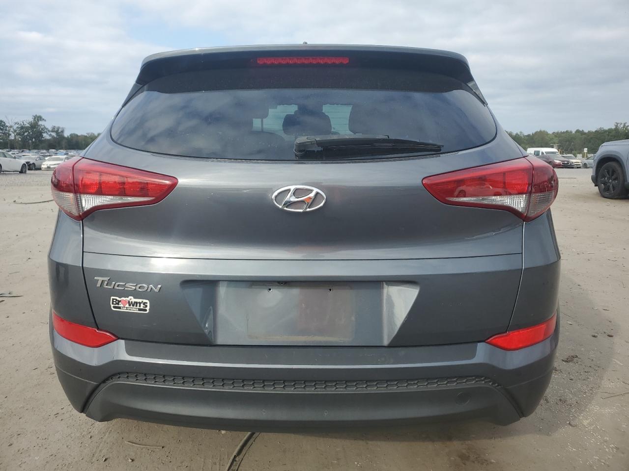 2017 Hyundai Tucson Se VIN: KM8J23A48HU475686 Lot: 81488705