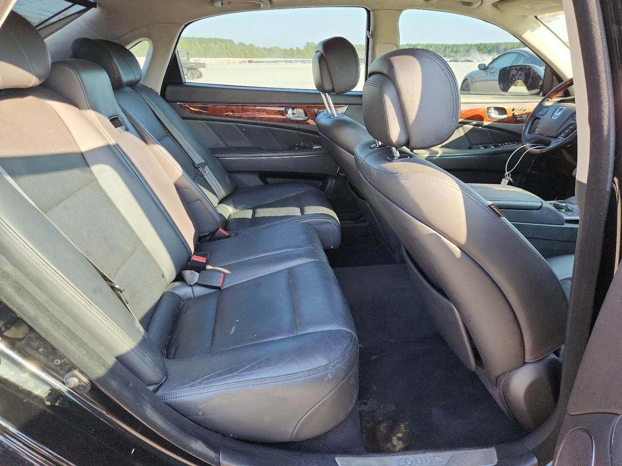 2015 Hyundai Equus Signature VIN: KMHGH4JH4FU098577 Lot: 81765695