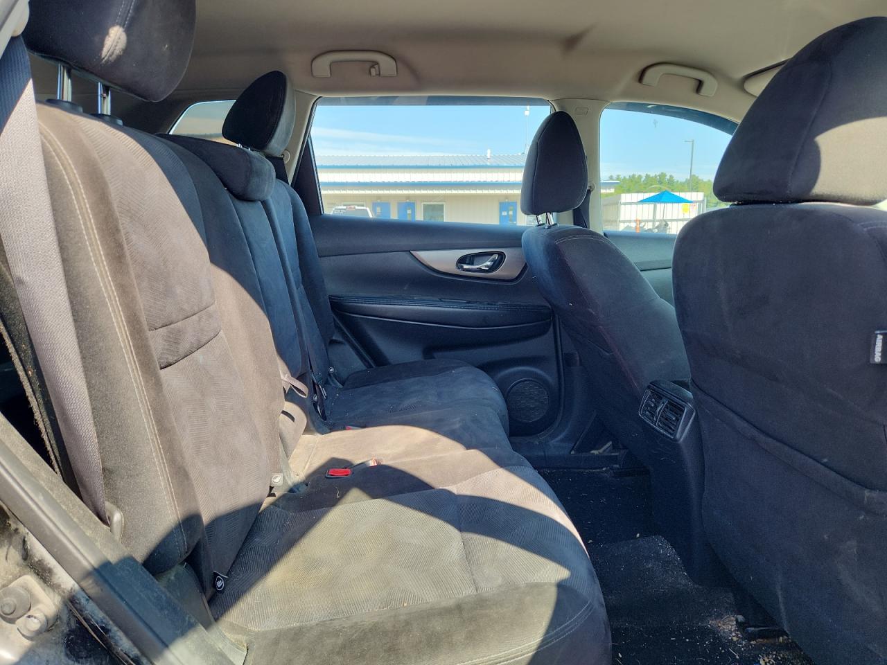 2015 Nissan Rogue S VIN: KNMAT2MV6FP547268 Lot: 80355205