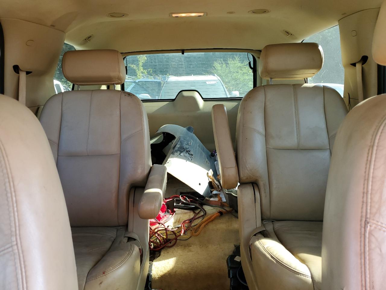 2007 GMC Yukon Denali VIN: 1GKFK63807J350889 Lot: 81675625