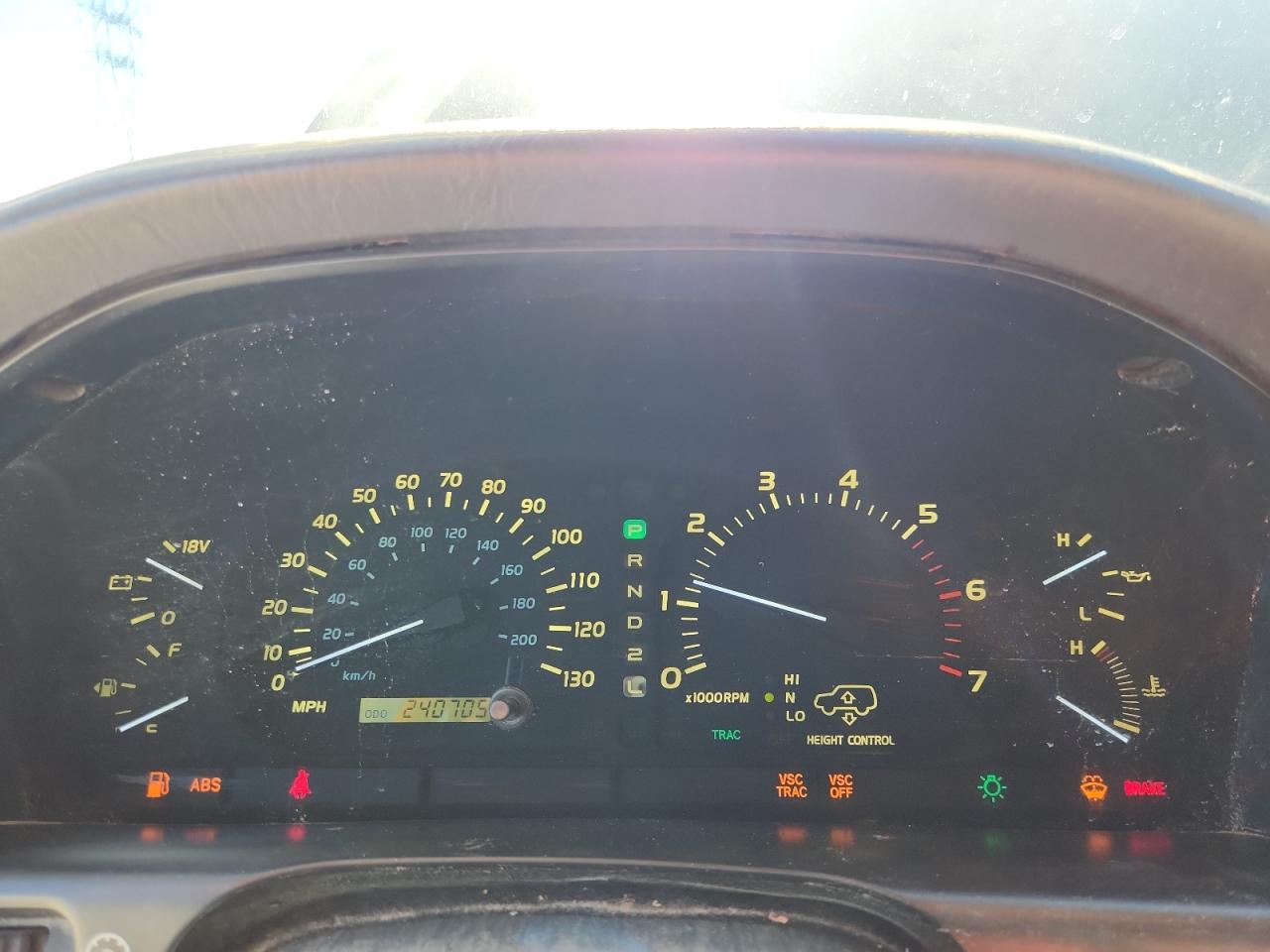 2002 Lexus Lx 470 VIN: JTJHT00W323515457 Lot: 84211815