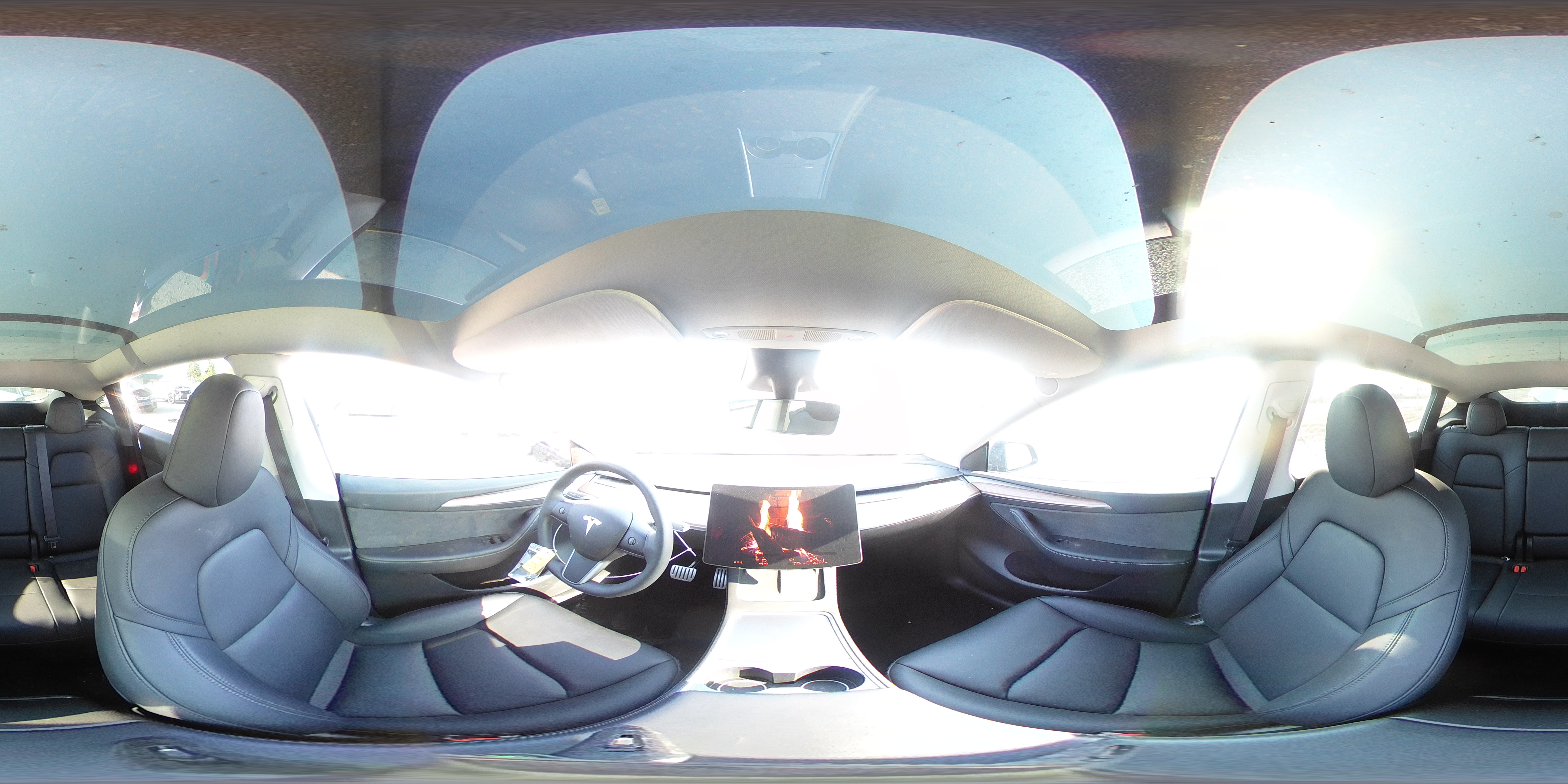 2024 Tesla Model Y VIN: 7SAYGDEF8RF053405 Lot: 70741065