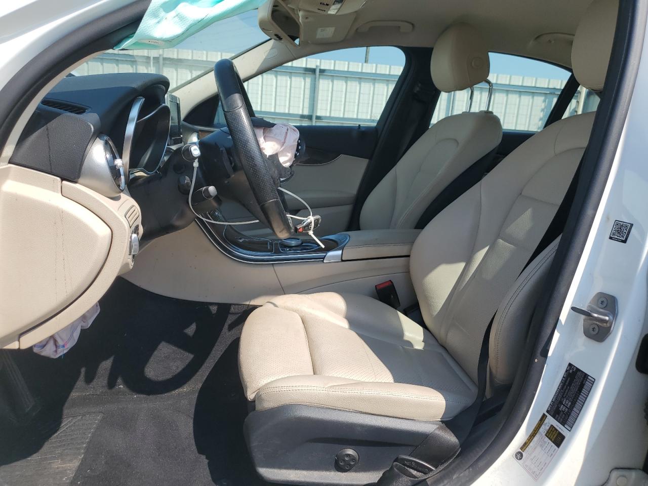 2017 Mercedes-Benz C 300 VIN: 55SWF4JB2HU180657 Lot: 80109065