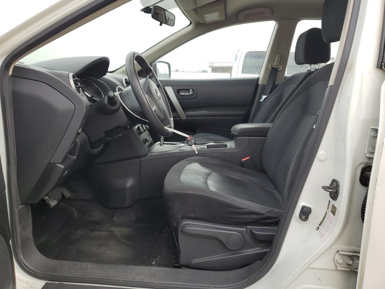 2013 Nissan Rogue S VIN: JN8AS5MT3DW526906 Lot: 81571825