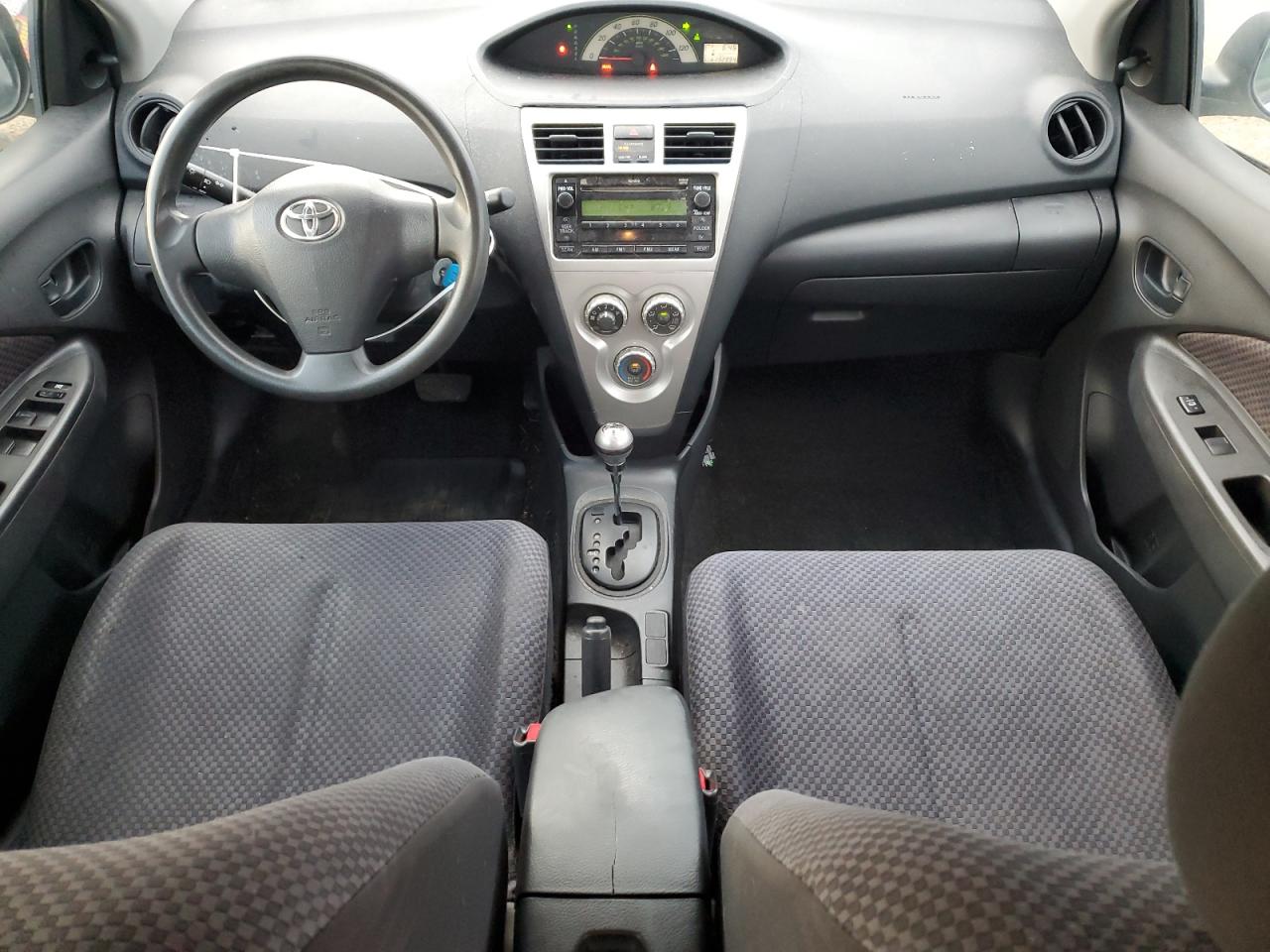 2008 Toyota Yaris VIN: JTDBT923184027465 Lot: 82063915