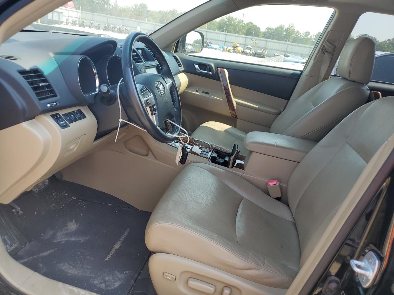 2011 Toyota Highlander Hybrid Limited VIN: JTEDC3EH8B2003904 Lot: 81115645