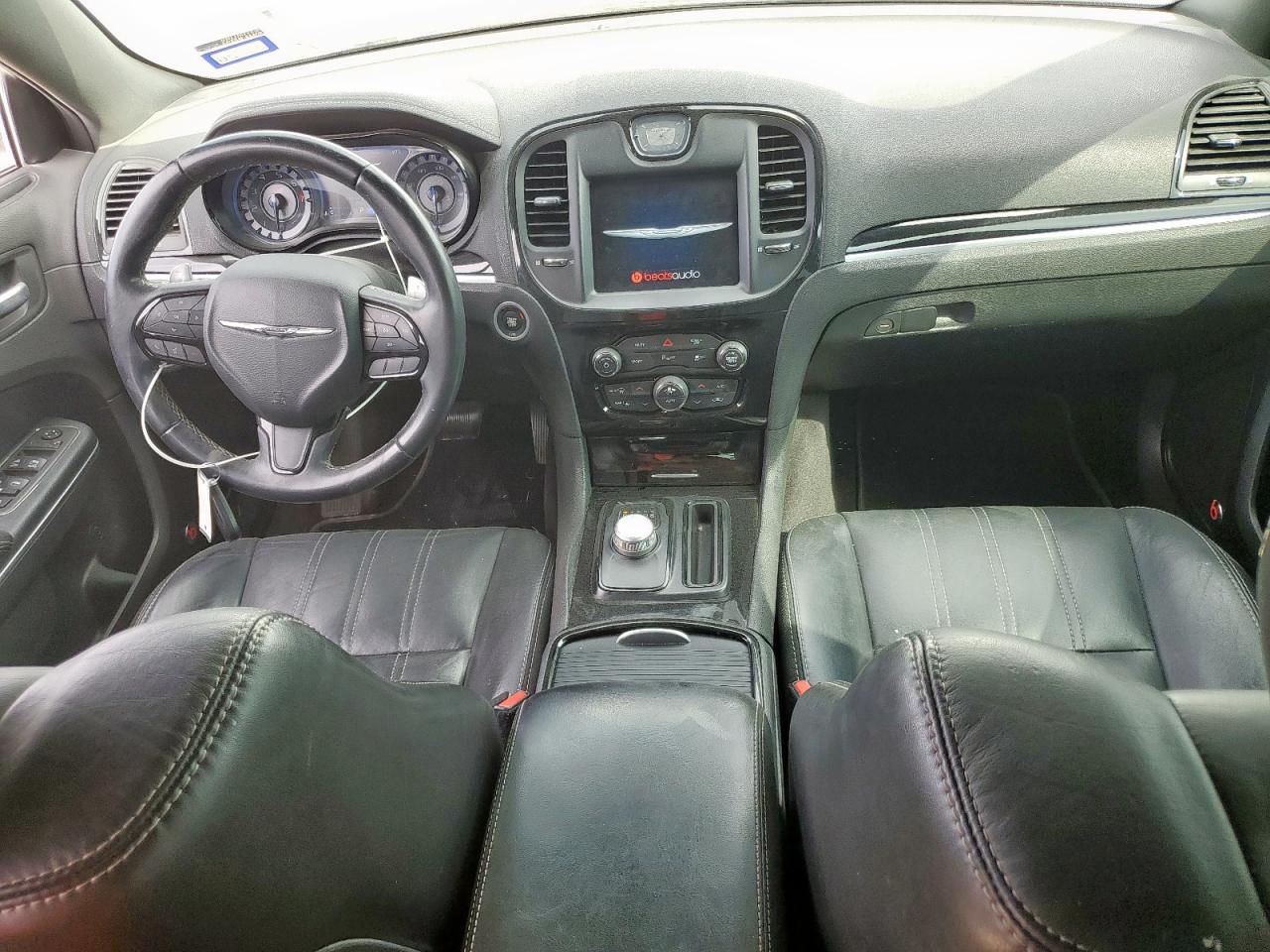 2018 Chrysler 300 S VIN: 2C3CCABG3JH266733 Lot: 71103235