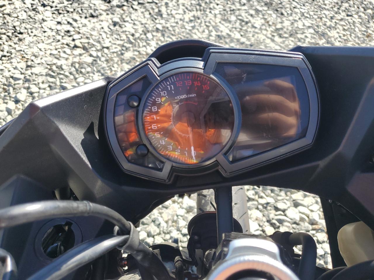 2022 Kawasaki Ex400 VIN: JKAEXKG18NDAG6042 Lot: 80558695