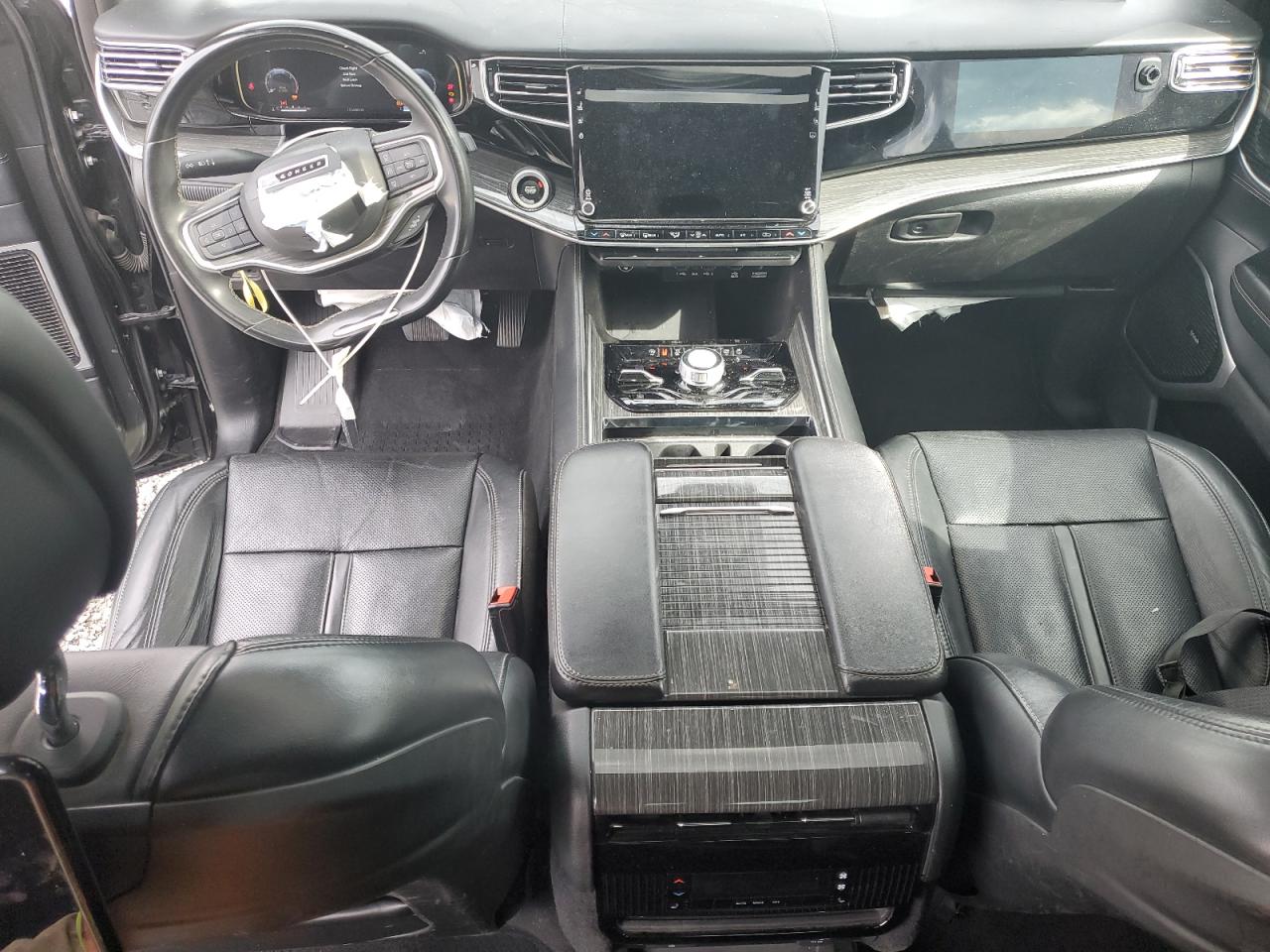 2022 Jeep Wagoneer Series Iii VIN: 1C4SJVDT6NS104558 Lot: 71904025