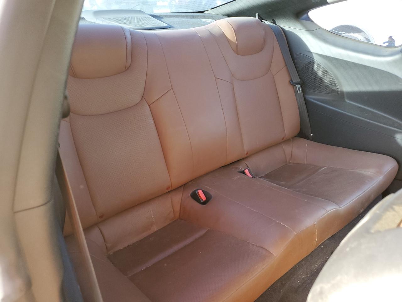 2010 Hyundai Genesis Coupe 3.8L VIN: KMHHU6KH0AU042137 Lot: 84340015