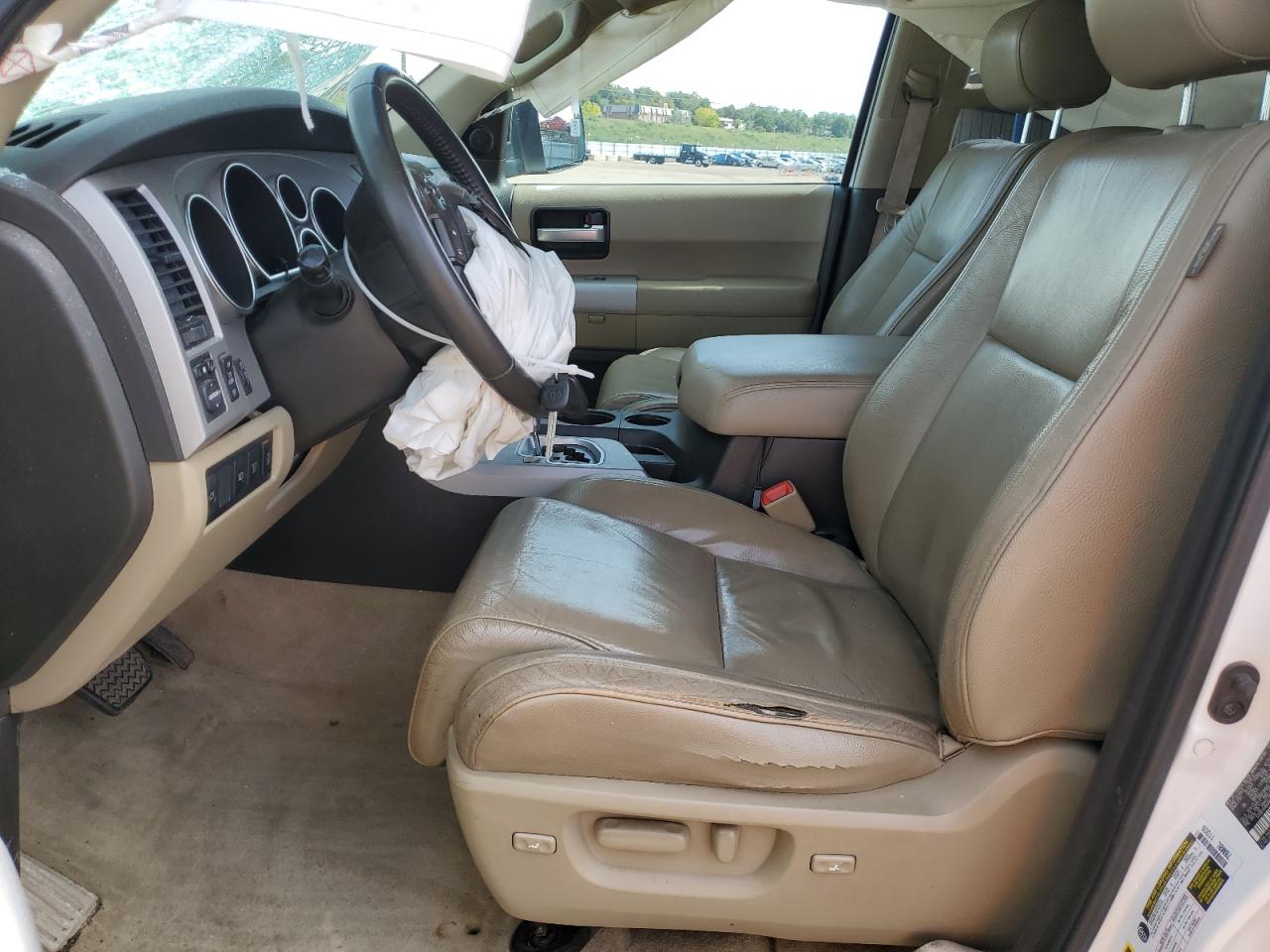 2008 Toyota Sequoia Limited VIN: 5TDBY68A98S005997 Lot: 84468085