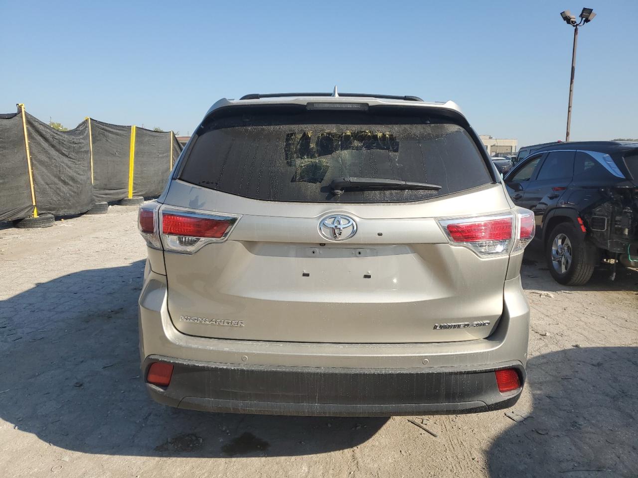 2015 Toyota Highlander Limited VIN: 5TDDKRFH4FS160224 Lot: 81512785