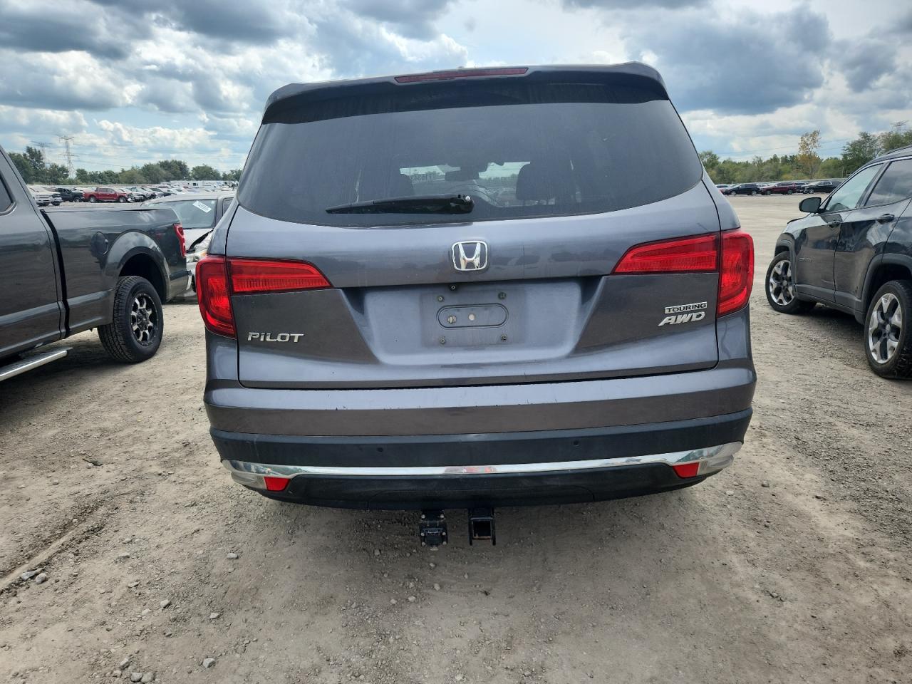 2017 Honda Pilot Touring VIN: 5FNYF6H93HB002569 Lot: 71534335