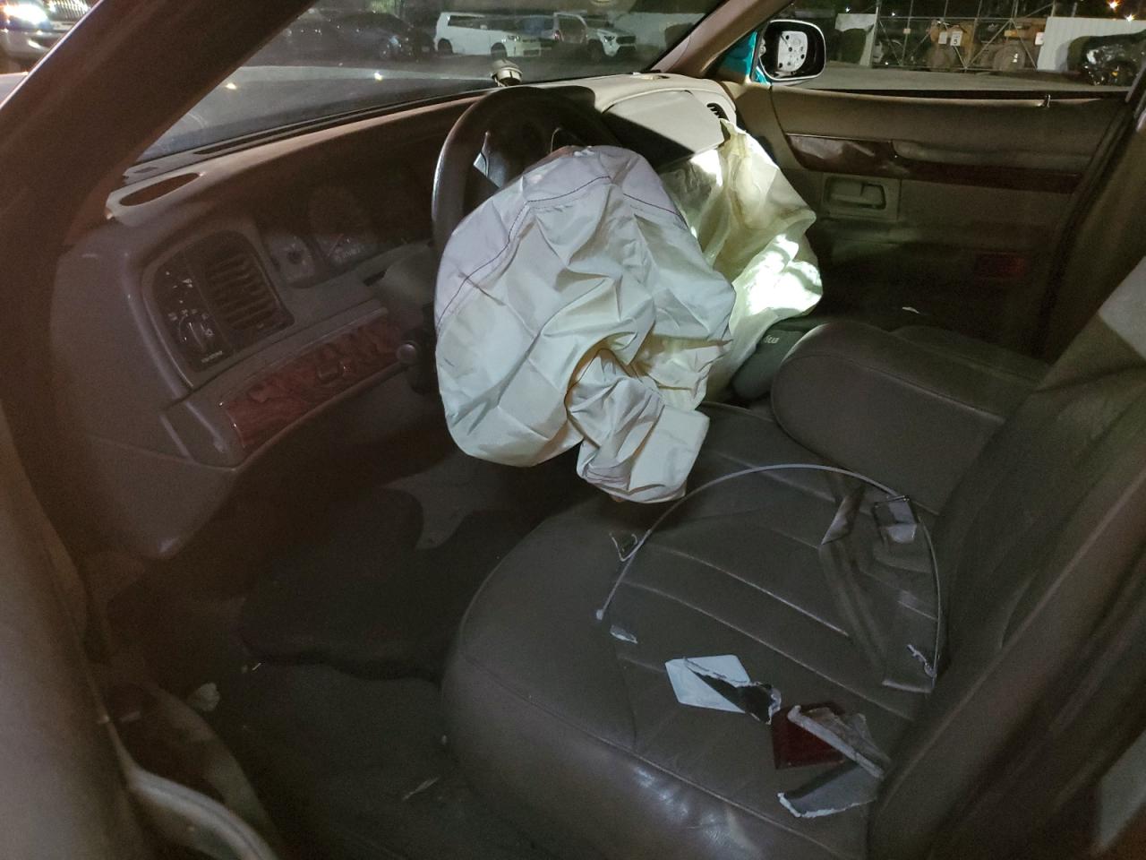 2000 Mercury Grand Marquis Gs VIN: 639727 Lot: 80020485