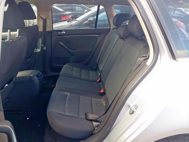 2013 VOLKSWAGEN GOLF SE TDI S-A 