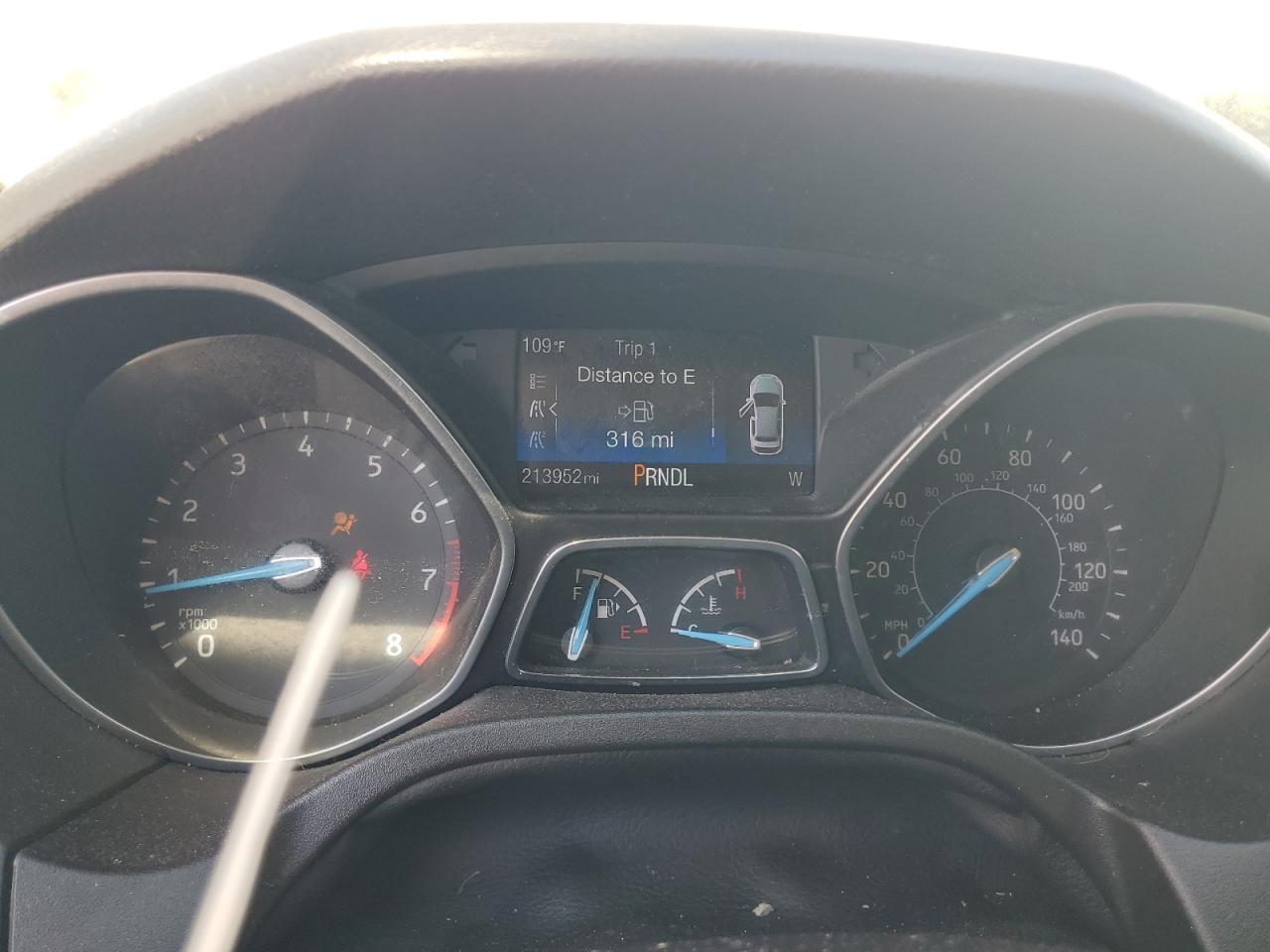 2016 Ford Focus Se VIN: 1FADP3K28GL406572 Lot: 83886085