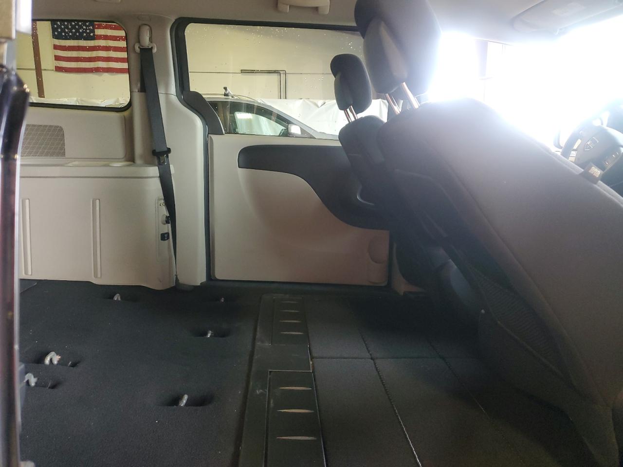 2011 Dodge Grand Caravan Mainstreet VIN: 2D4RN3DGXBR611800 Lot: 84710005