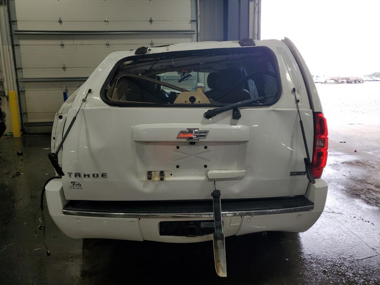 2011 Chevrolet Tahoe K1500 Ltz VIN: 1GNSKCE04BR228442 Lot: 84556375